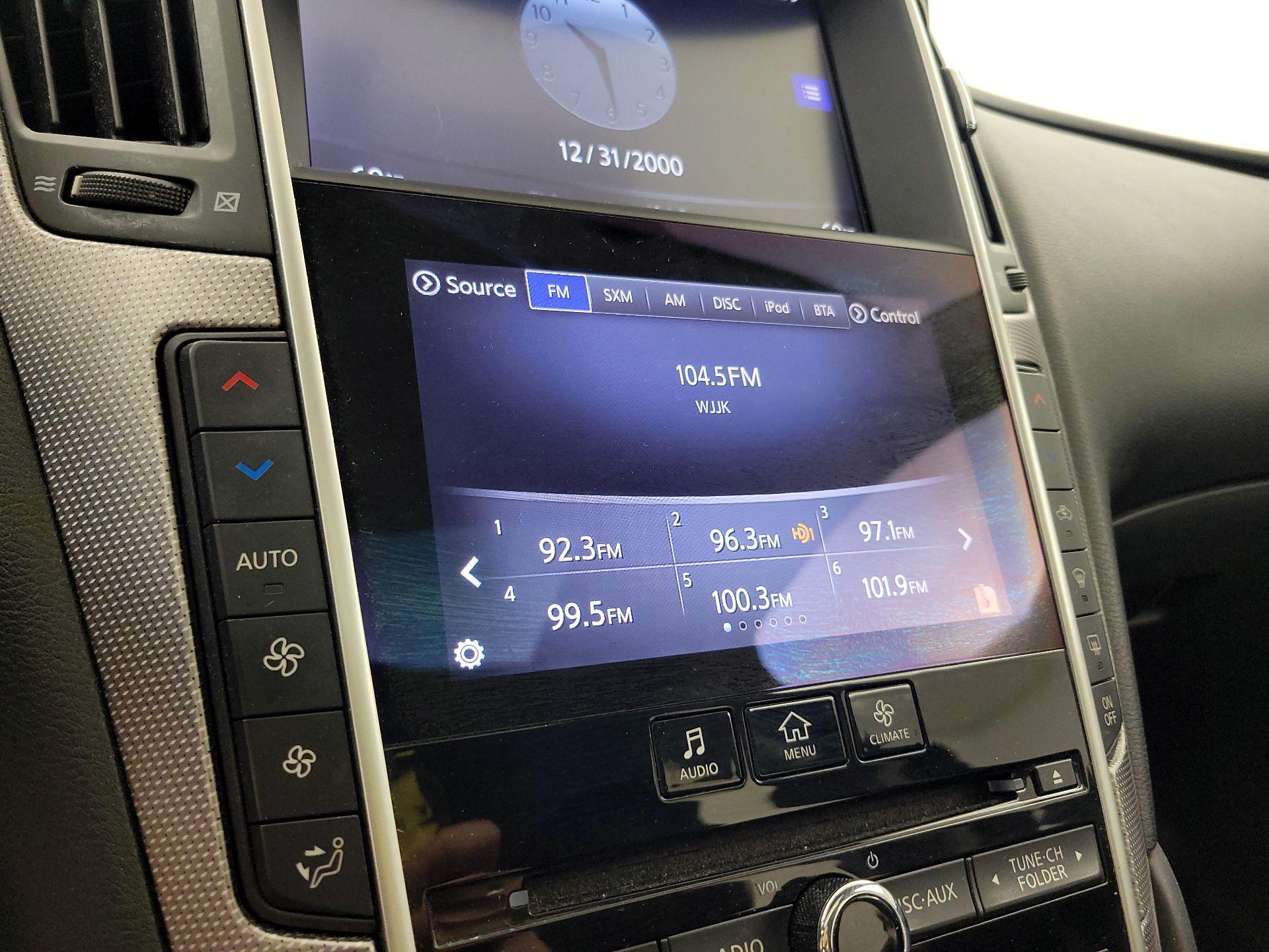 Thumbnail: 2015 INFINITI Q50 - 15