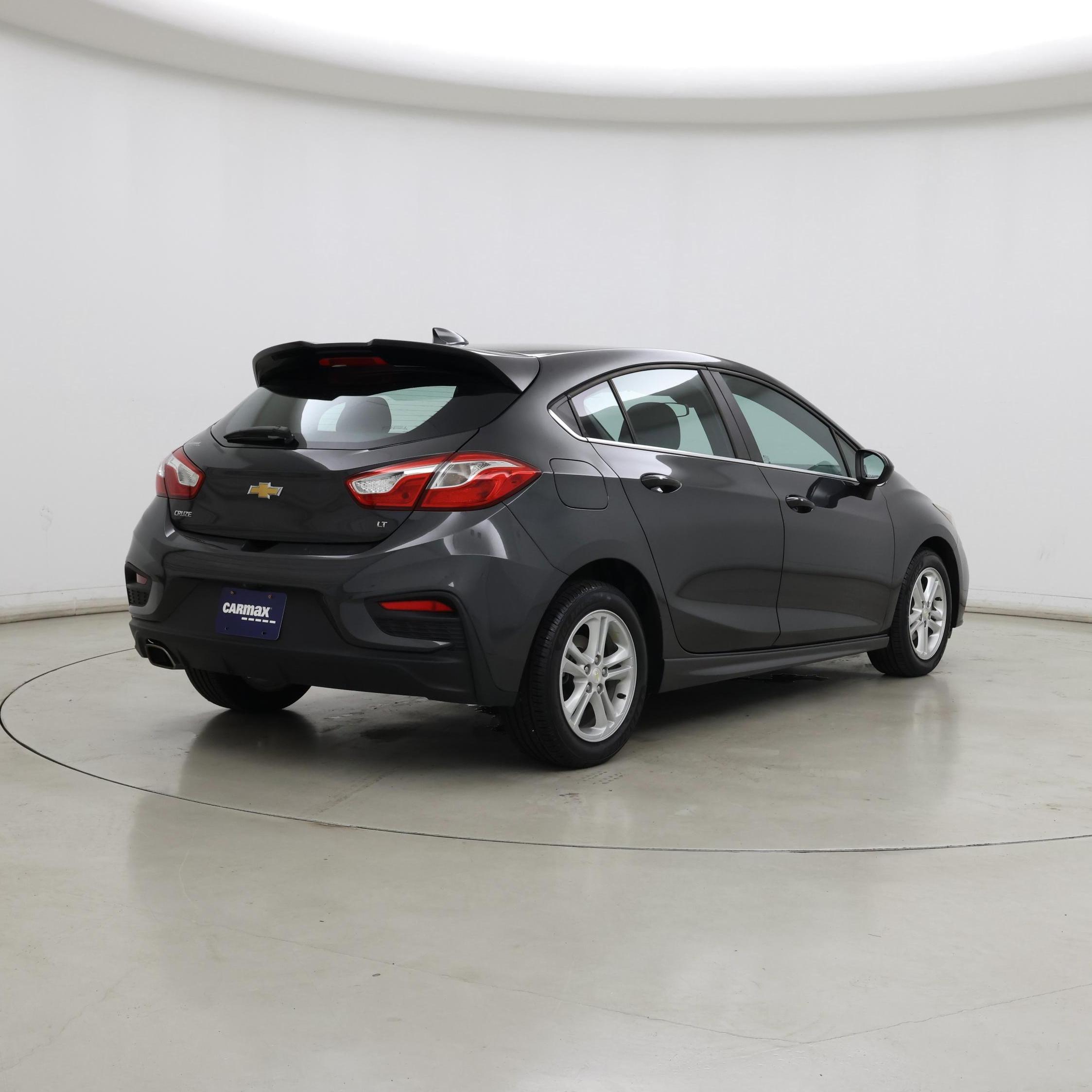 Thumbnail: 2018 Chevrolet Cruze - 8