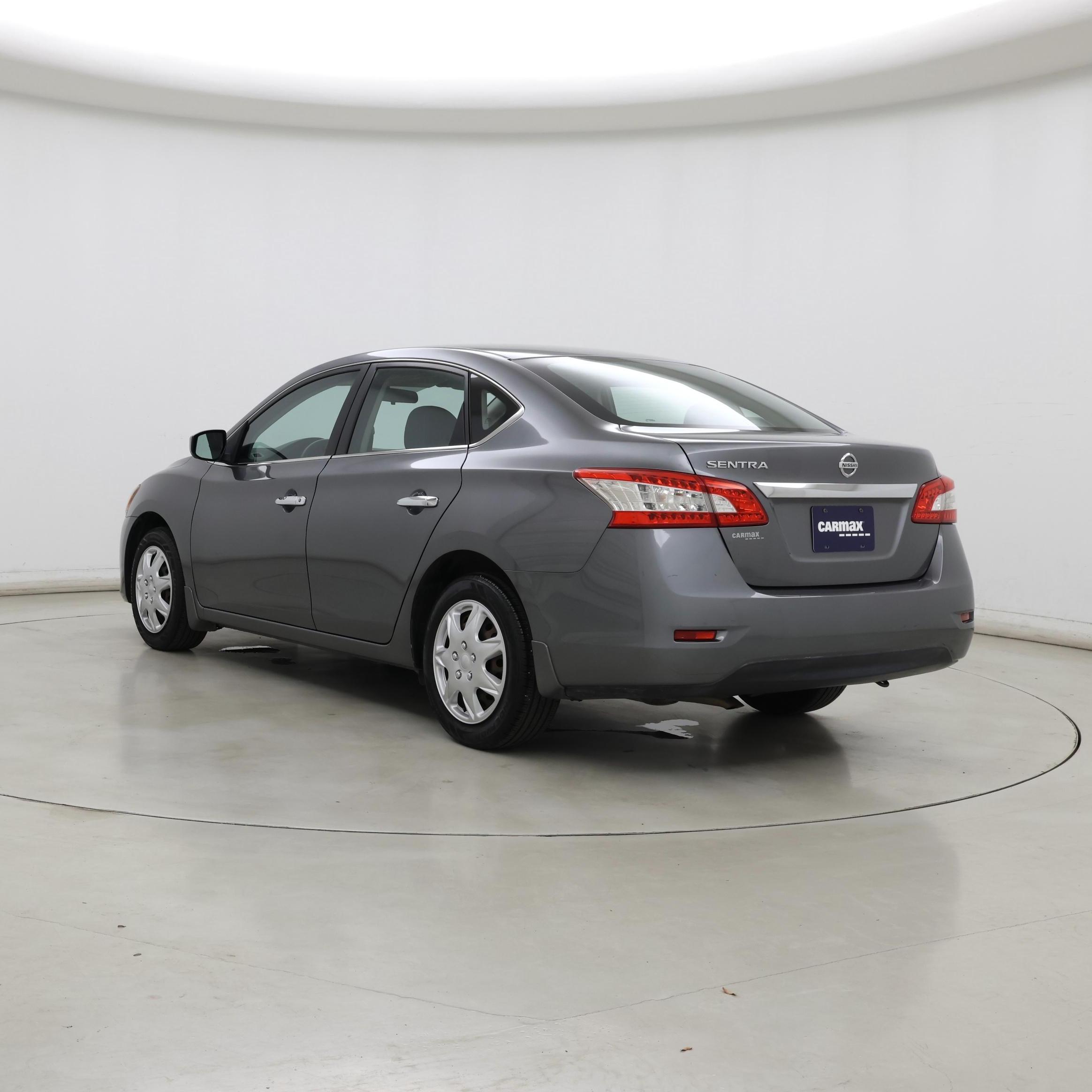Thumbnail: 2015 Nissan Sentra - 2