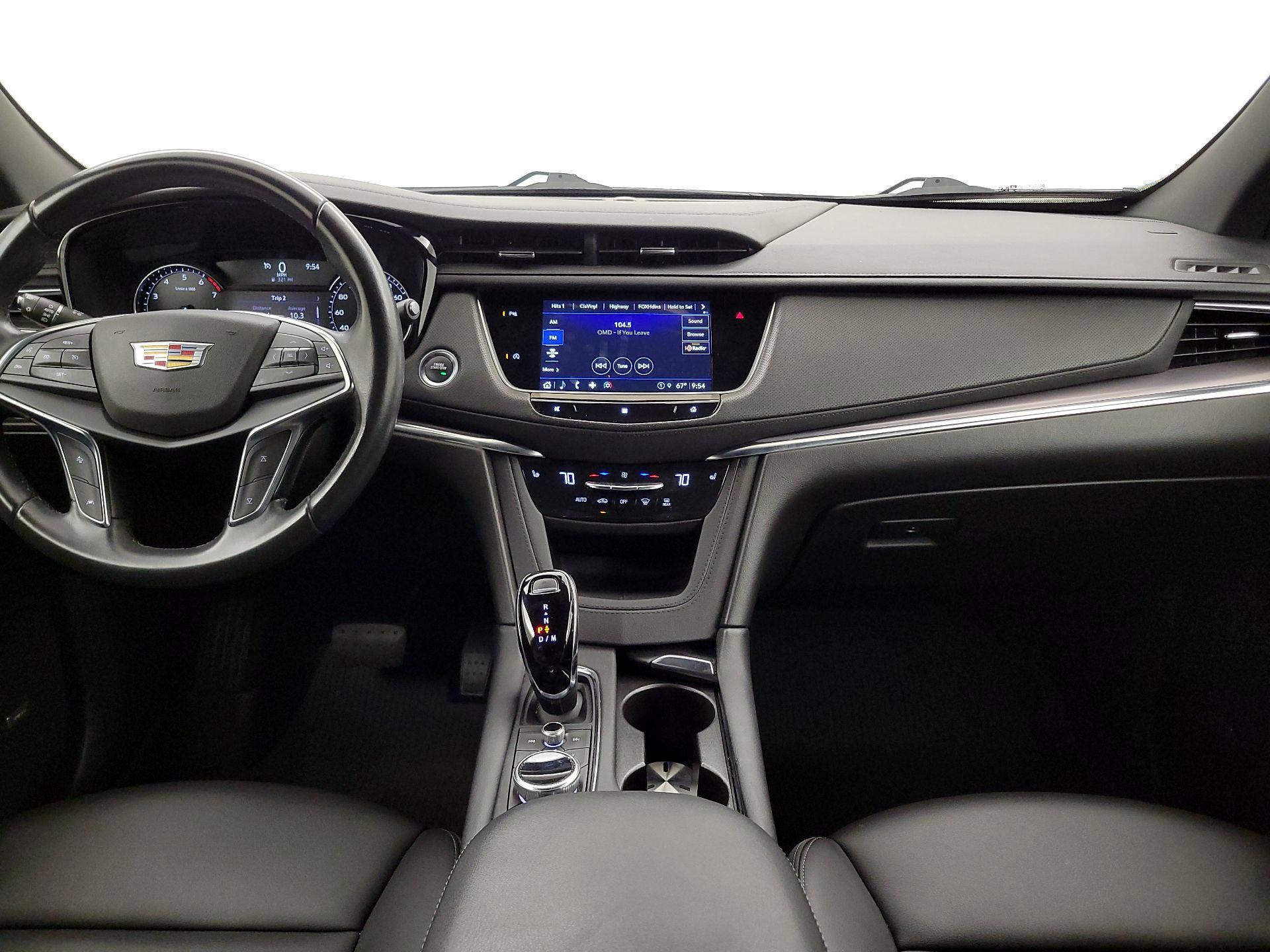 Thumbnail: 2021 Cadillac XT5 - 9