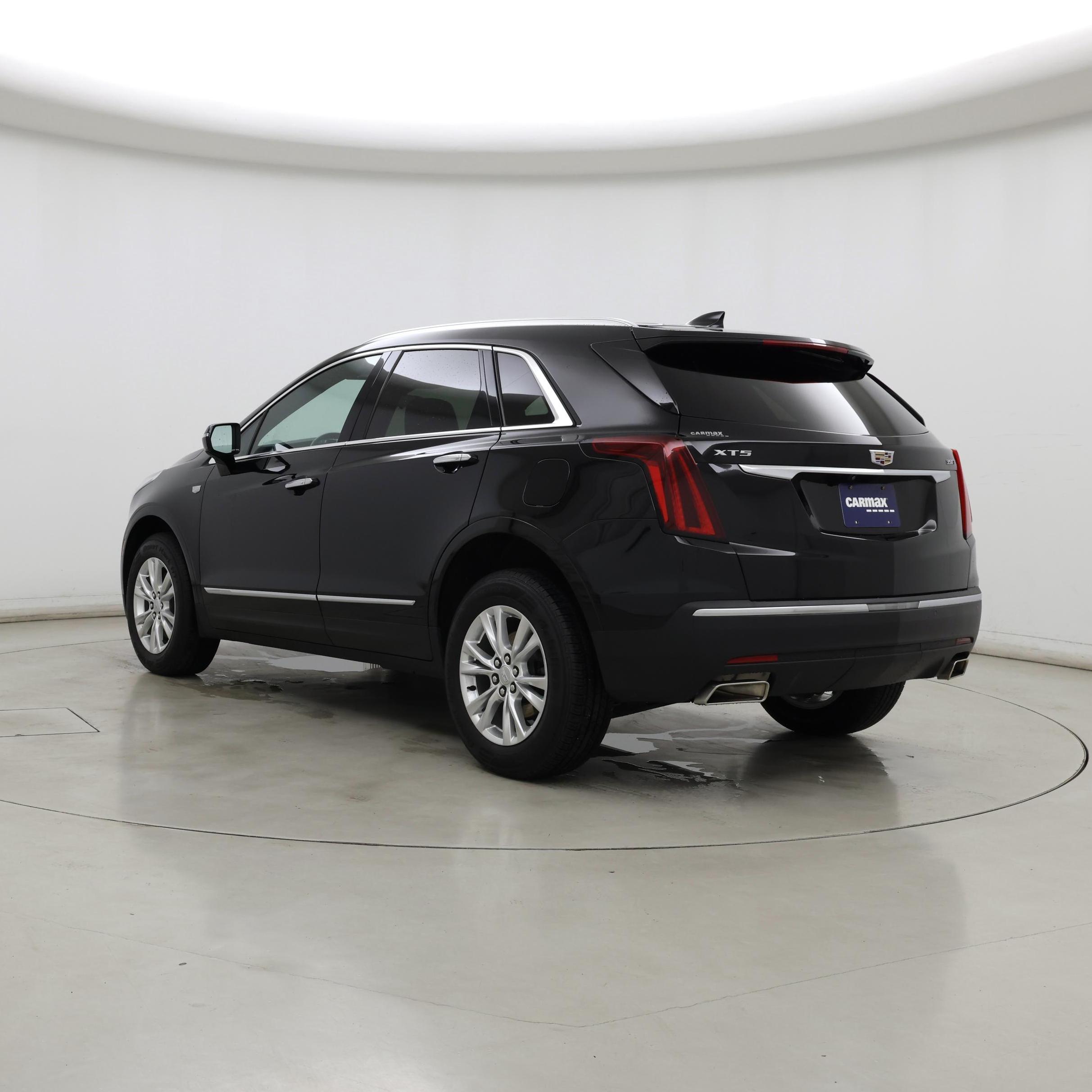 Thumbnail: 2021 Cadillac XT5 - 2