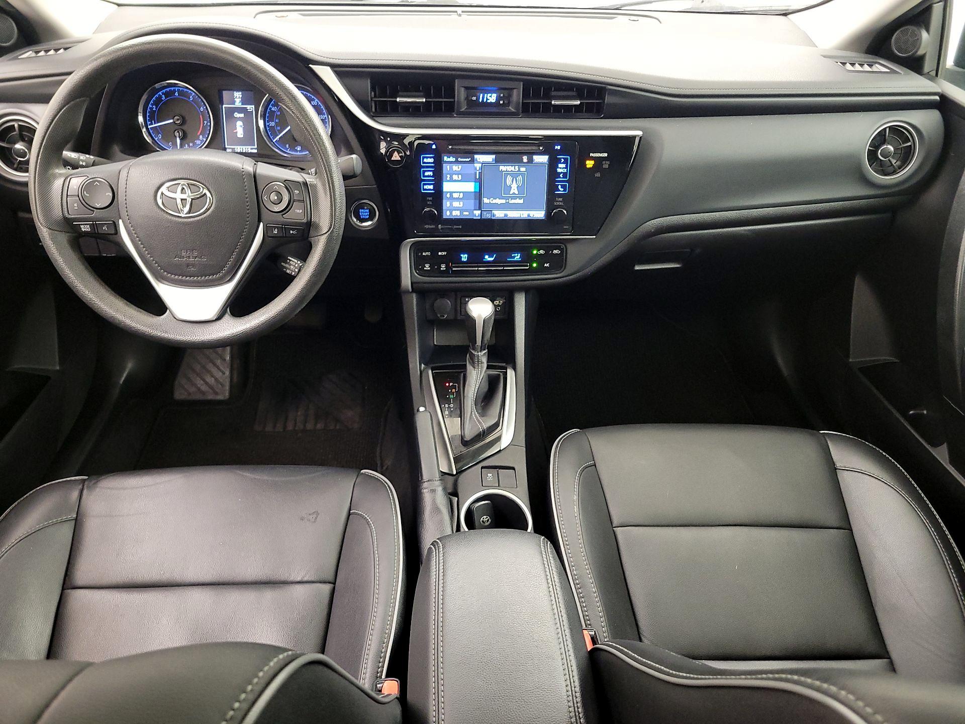 Thumbnail: 2017 Toyota Corolla - 9