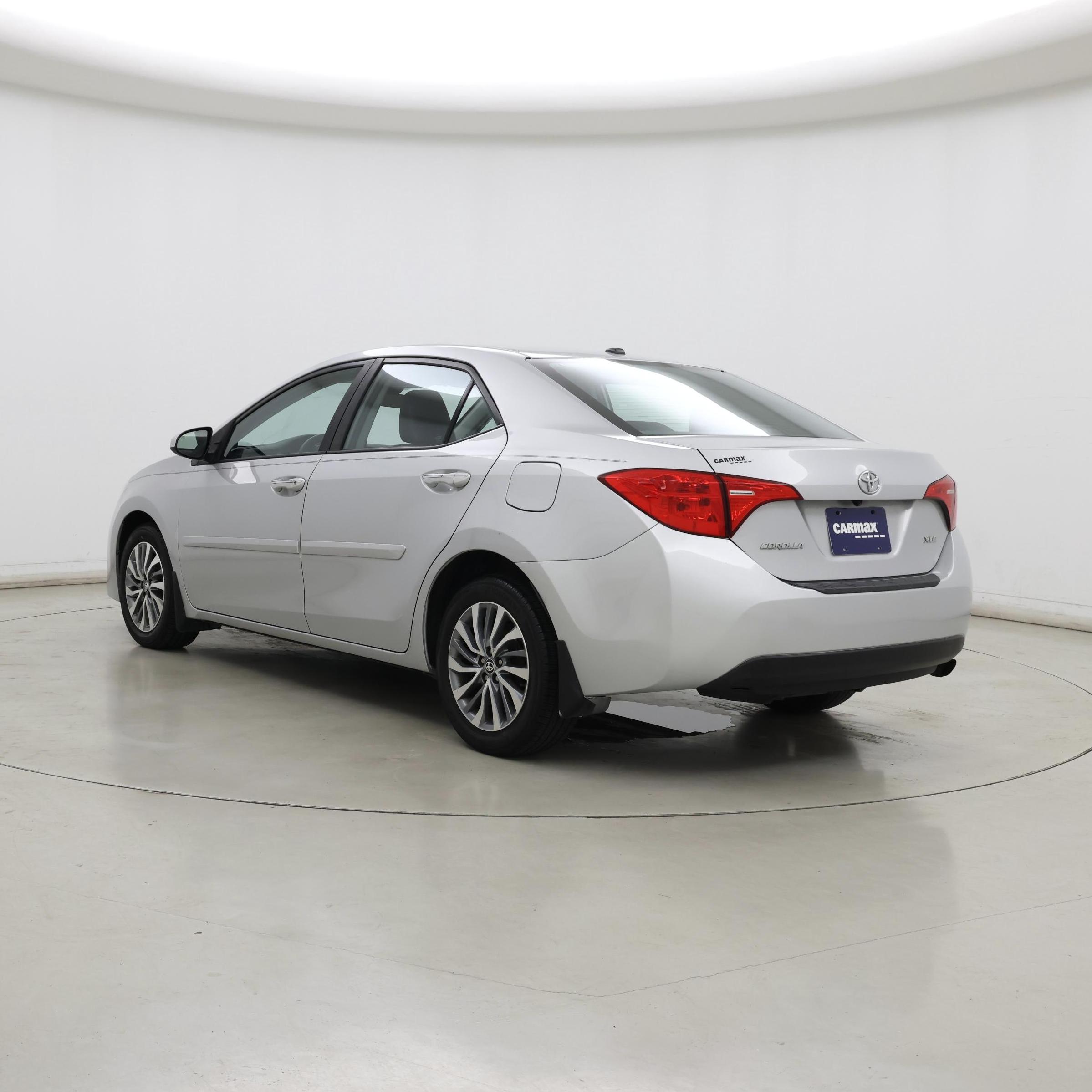 Thumbnail: 2017 Toyota Corolla - 2