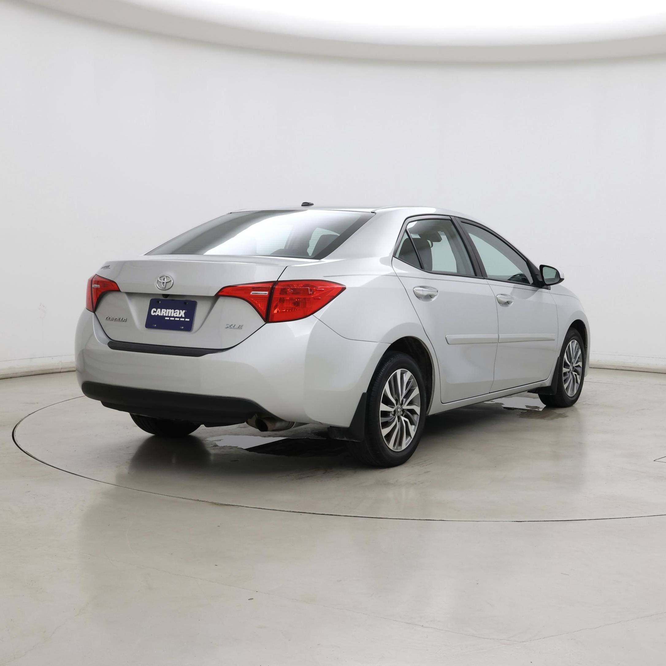 Thumbnail: 2017 Toyota Corolla - 8