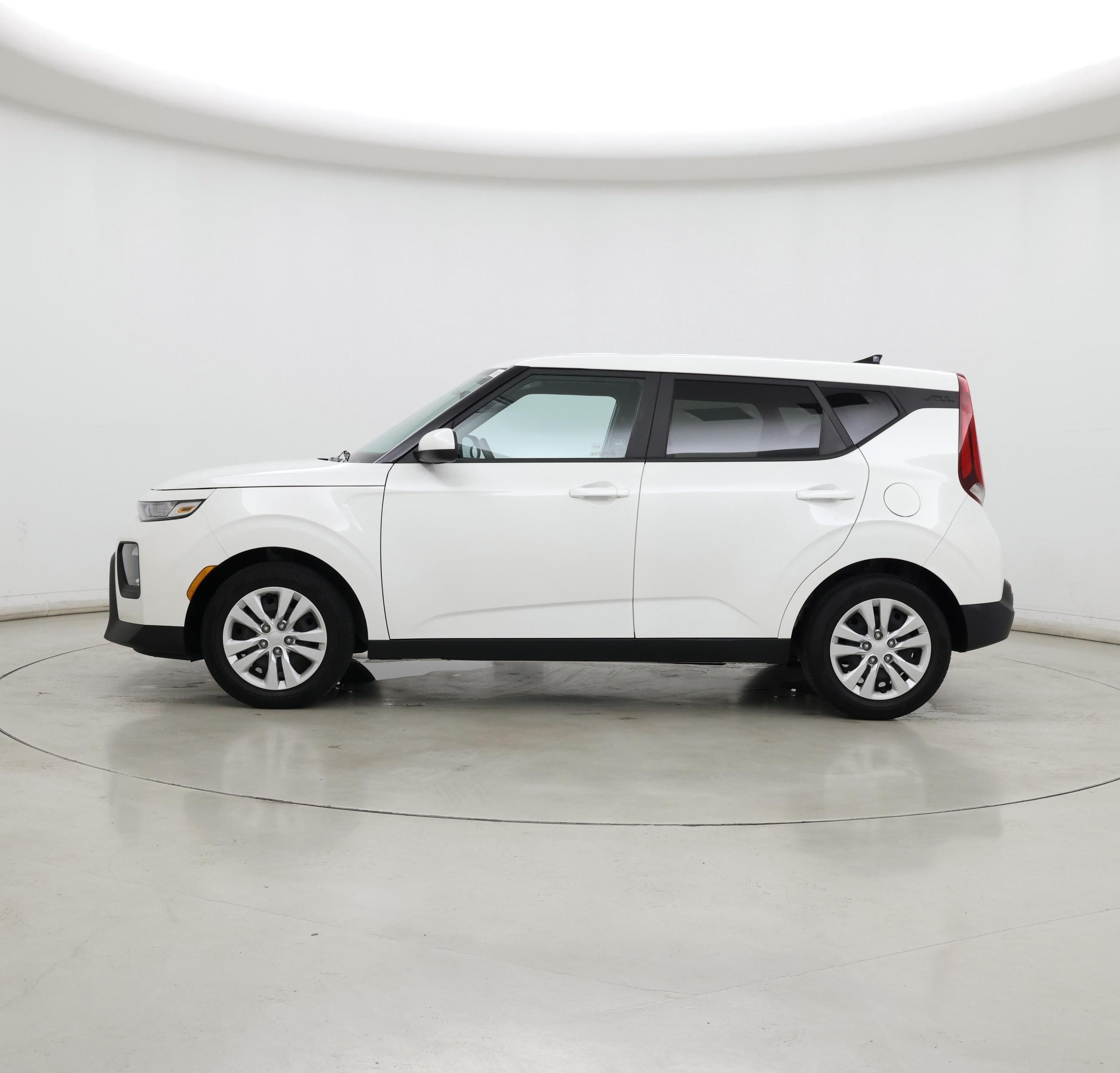 Thumbnail: 2021 Kia Soul - 3
