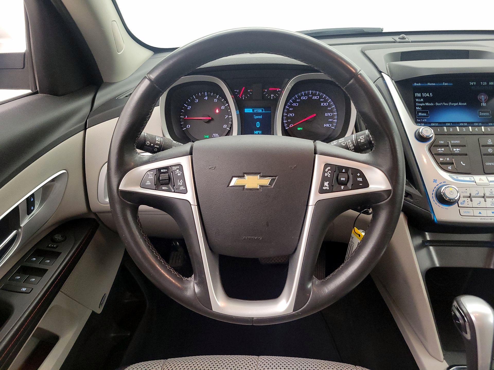 Thumbnail: 2015 Chevrolet Equinox - 10