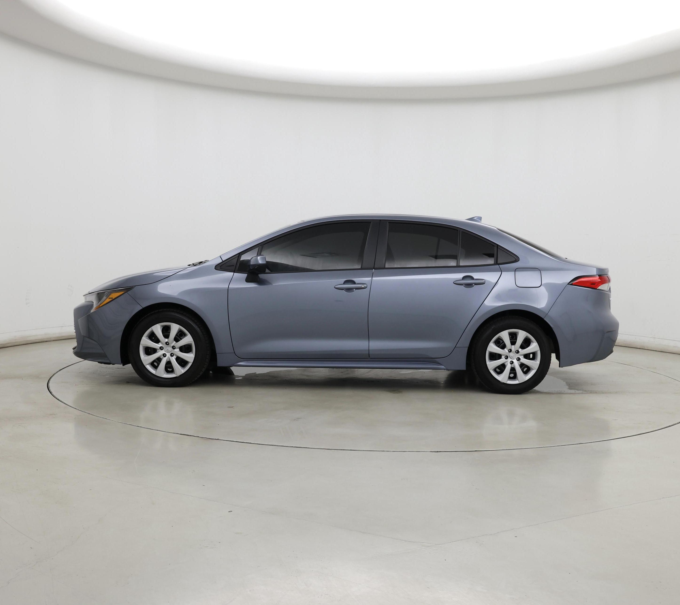 Thumbnail: 2024 Toyota Corolla - 3