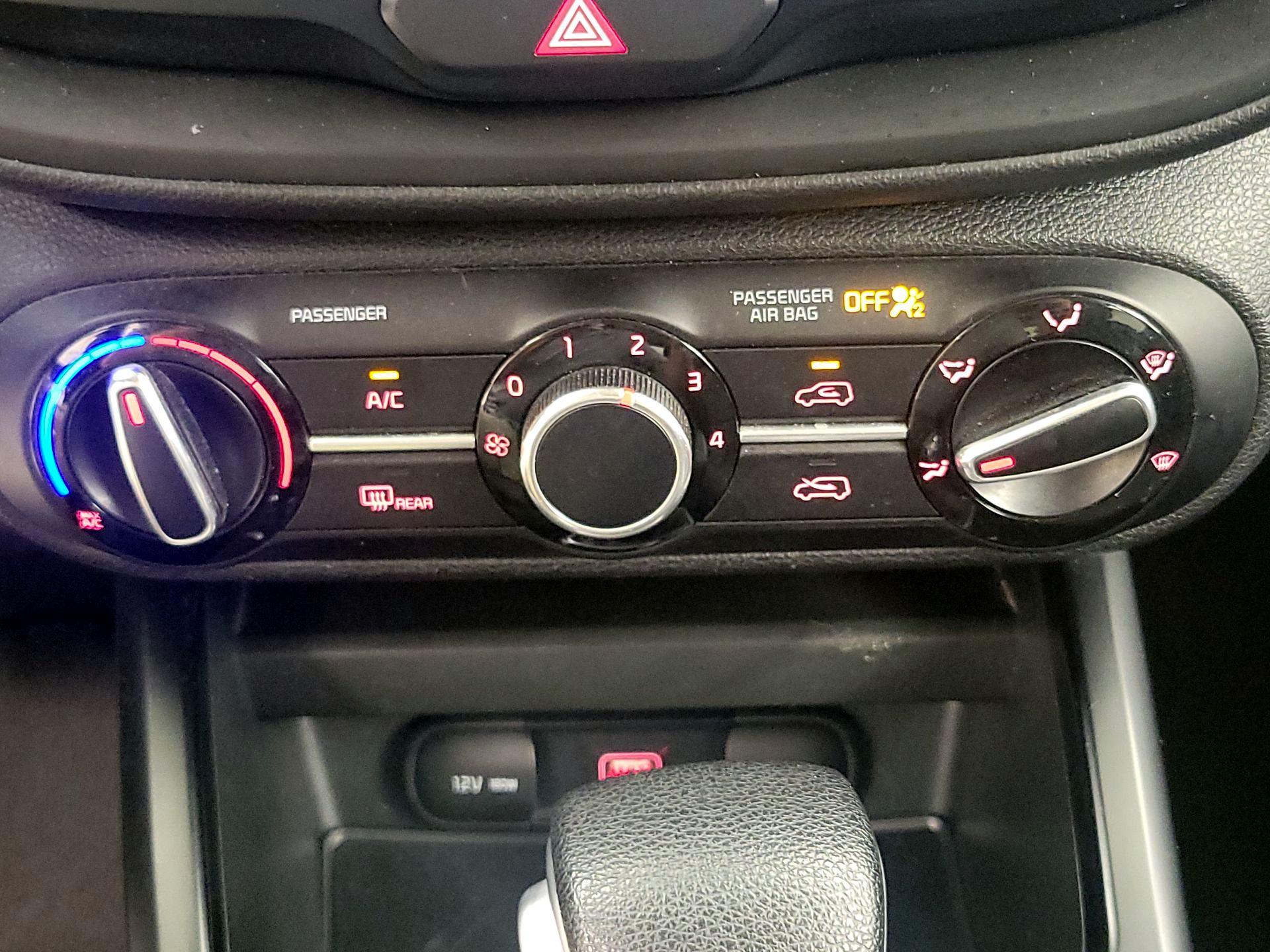 Thumbnail: 2021 Kia Soul - 16