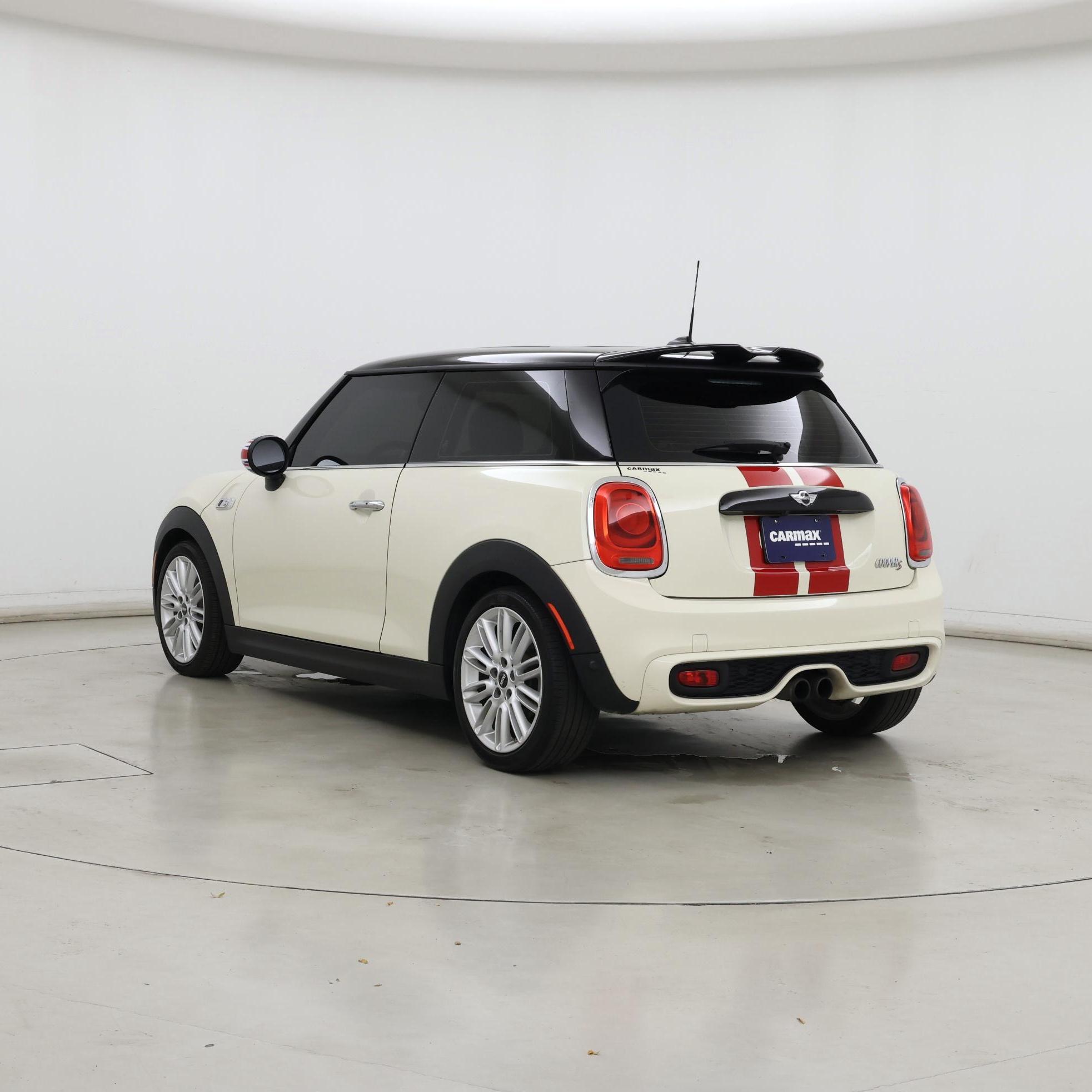 Thumbnail: 2015 MINI Cooper Hardtop - 2