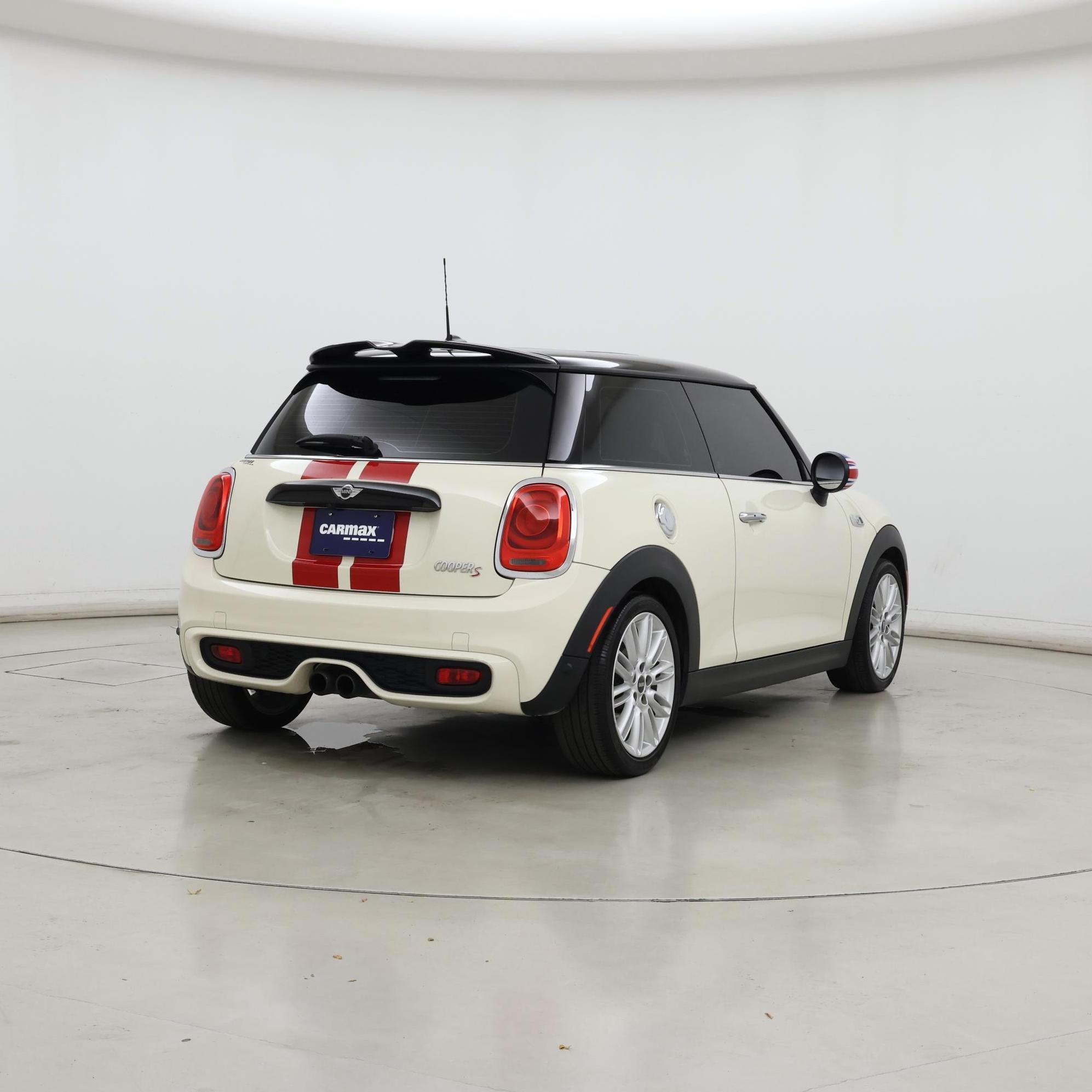 Thumbnail: 2015 MINI Cooper Hardtop - 8