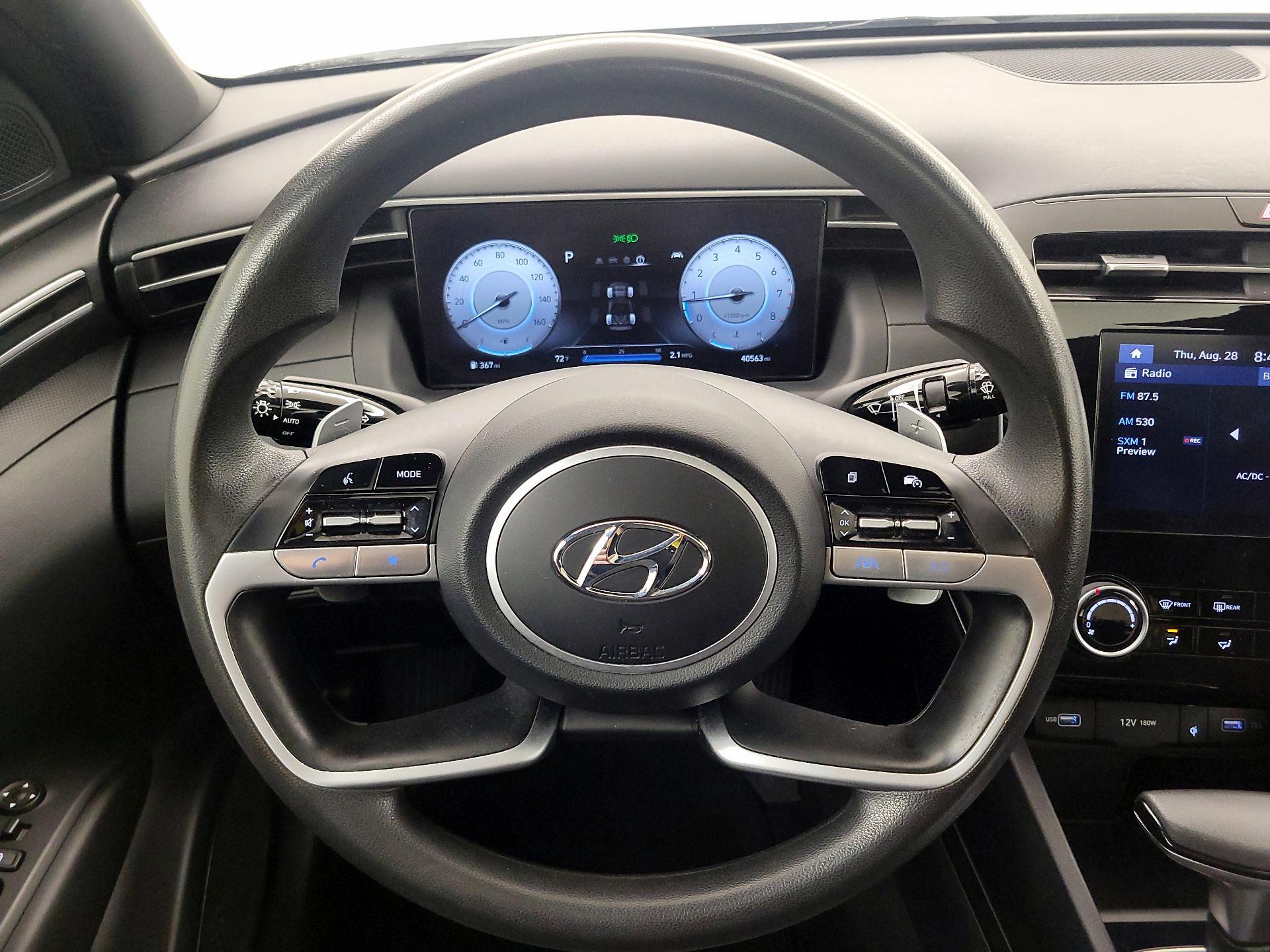 Thumbnail: 2023 Hyundai Santa Cruz - 10