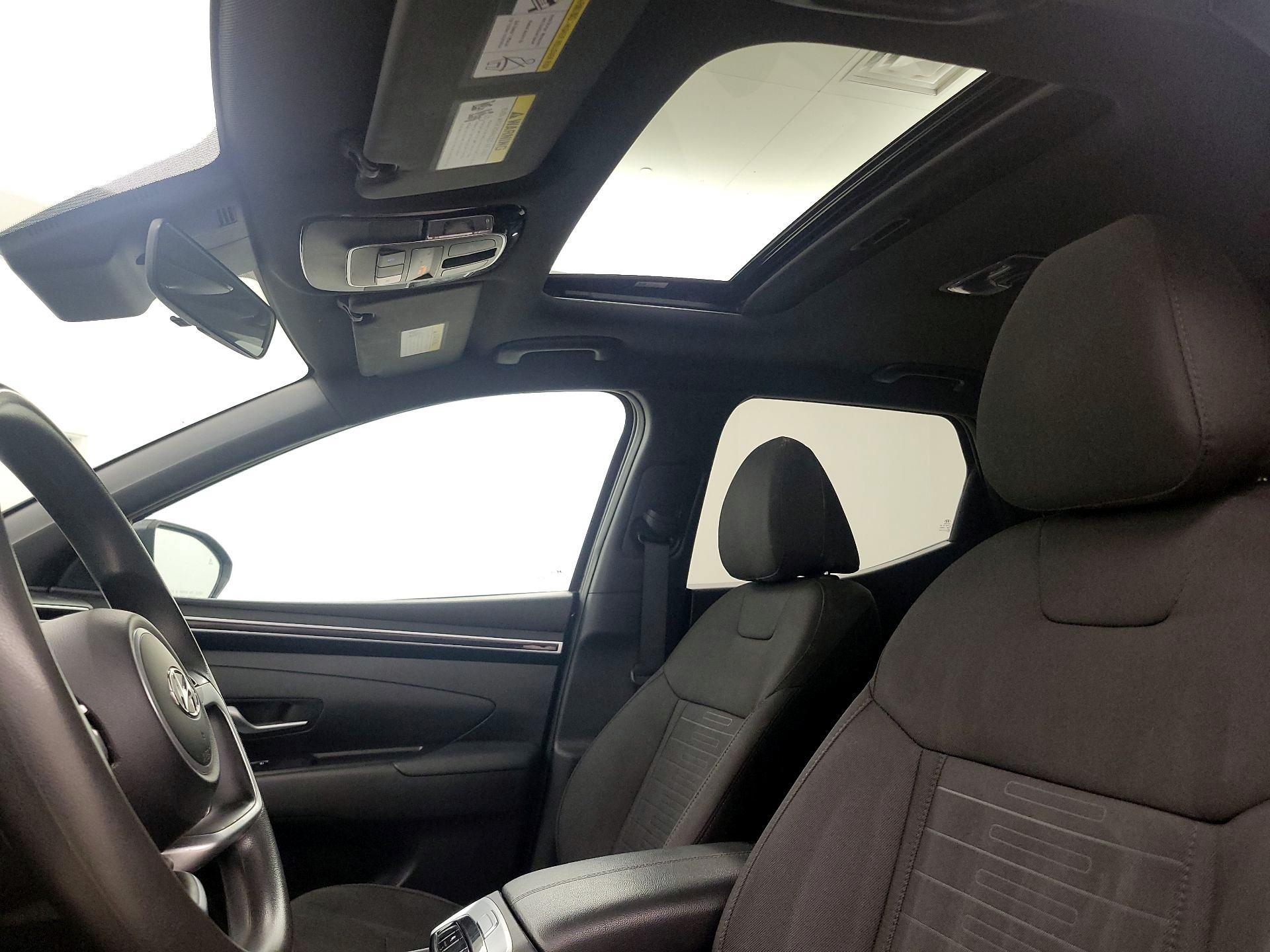 Thumbnail: 2023 Hyundai Santa Cruz - 19