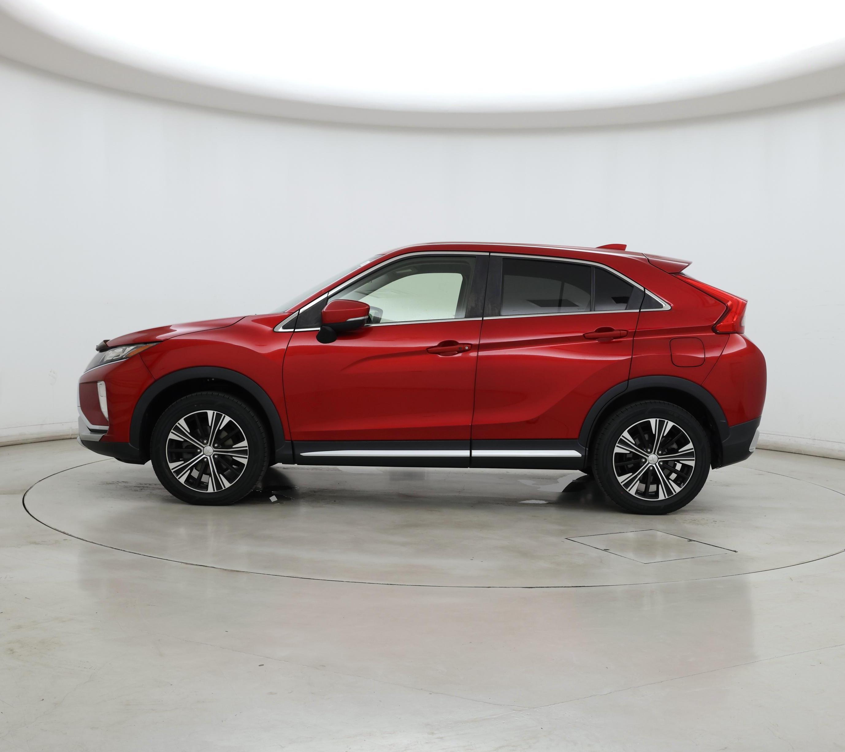 Thumbnail: 2018 Mitsubishi Eclipse Cross - 3