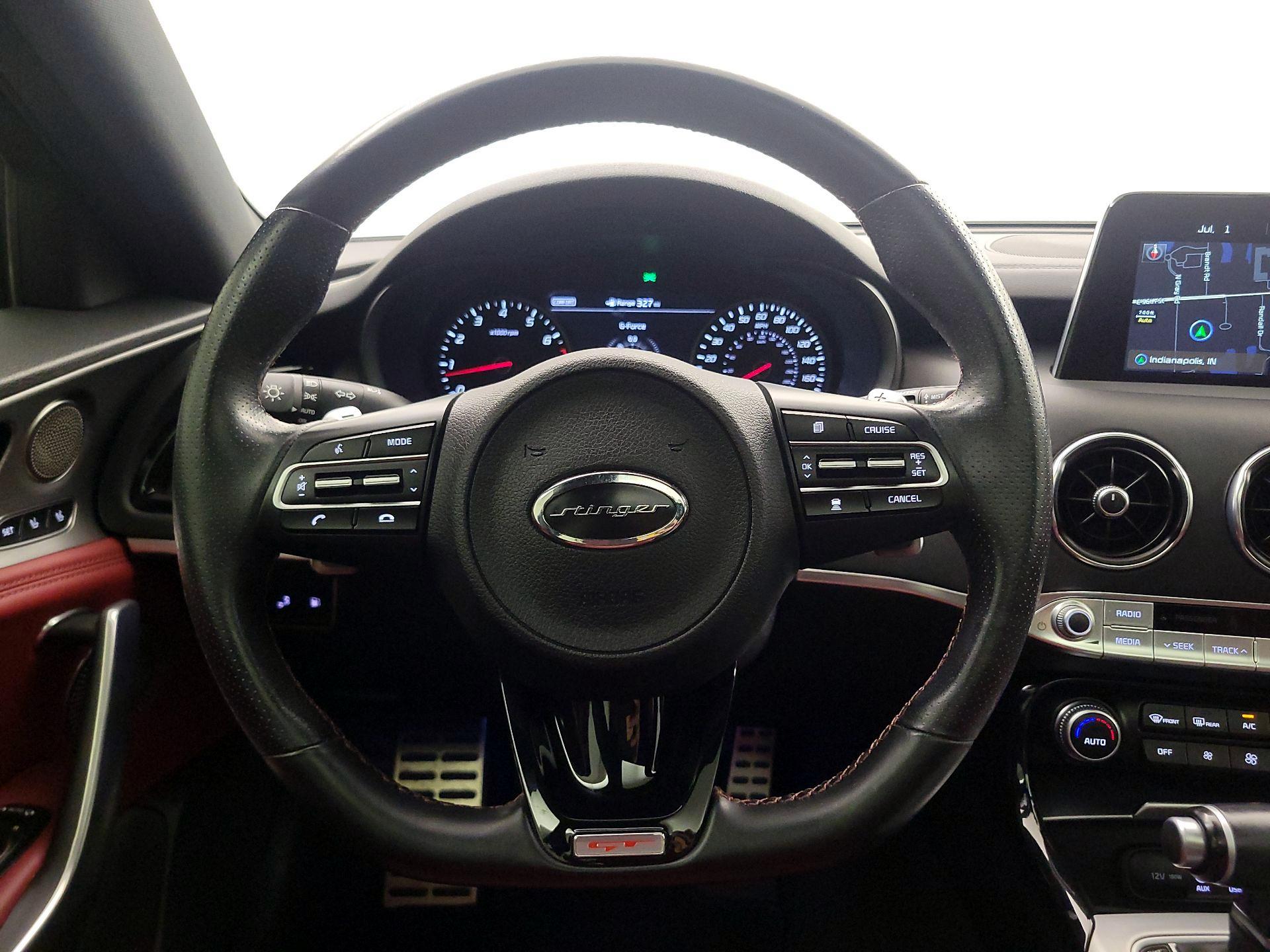 Thumbnail: 2018 Kia Stinger - 10