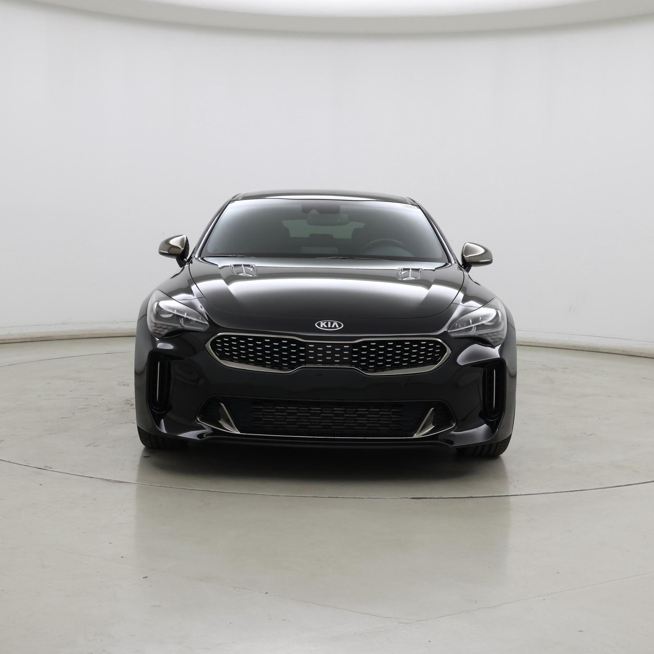 Thumbnail: 2018 Kia Stinger - 5