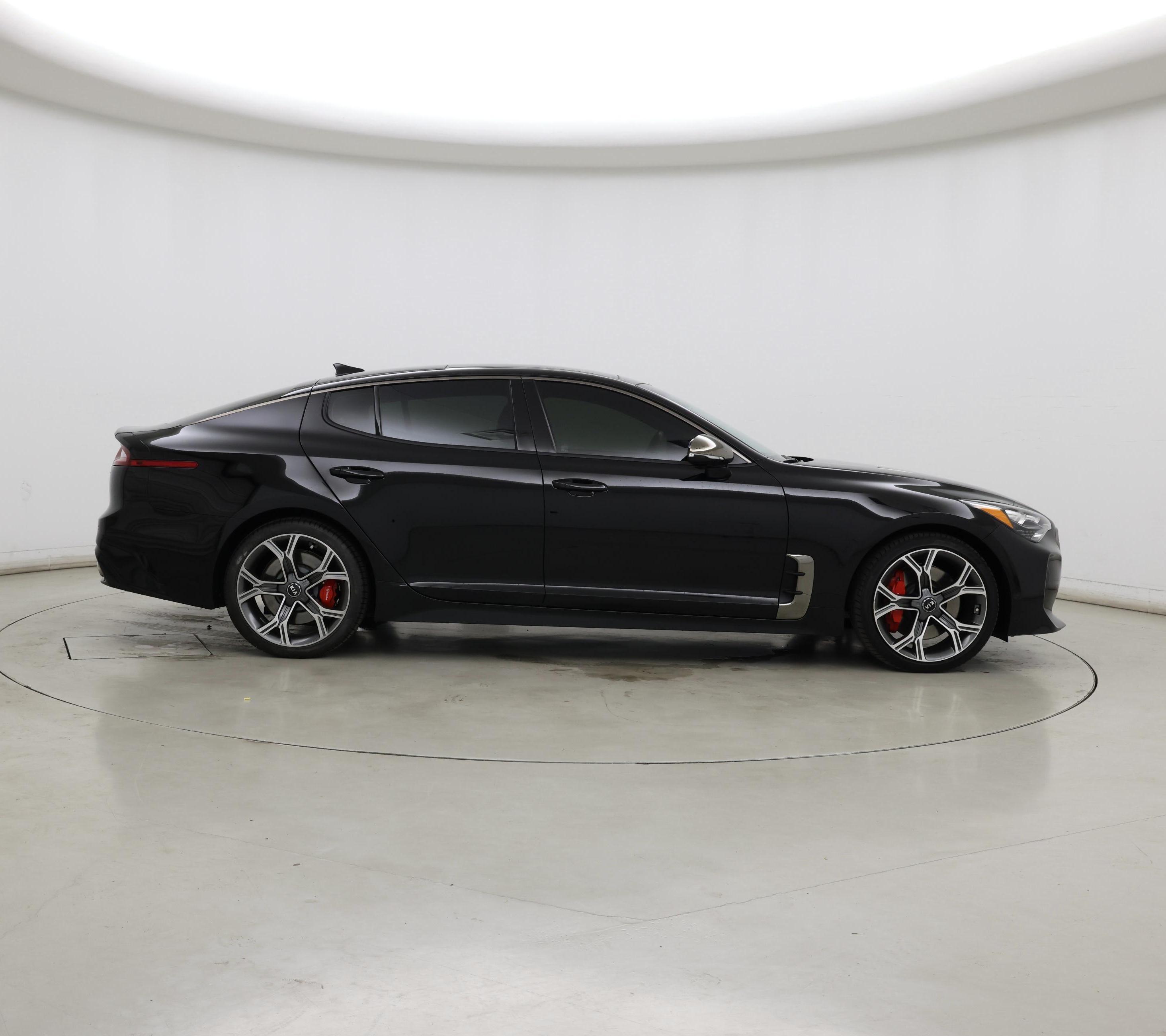 Thumbnail: 2018 Kia Stinger - 7
