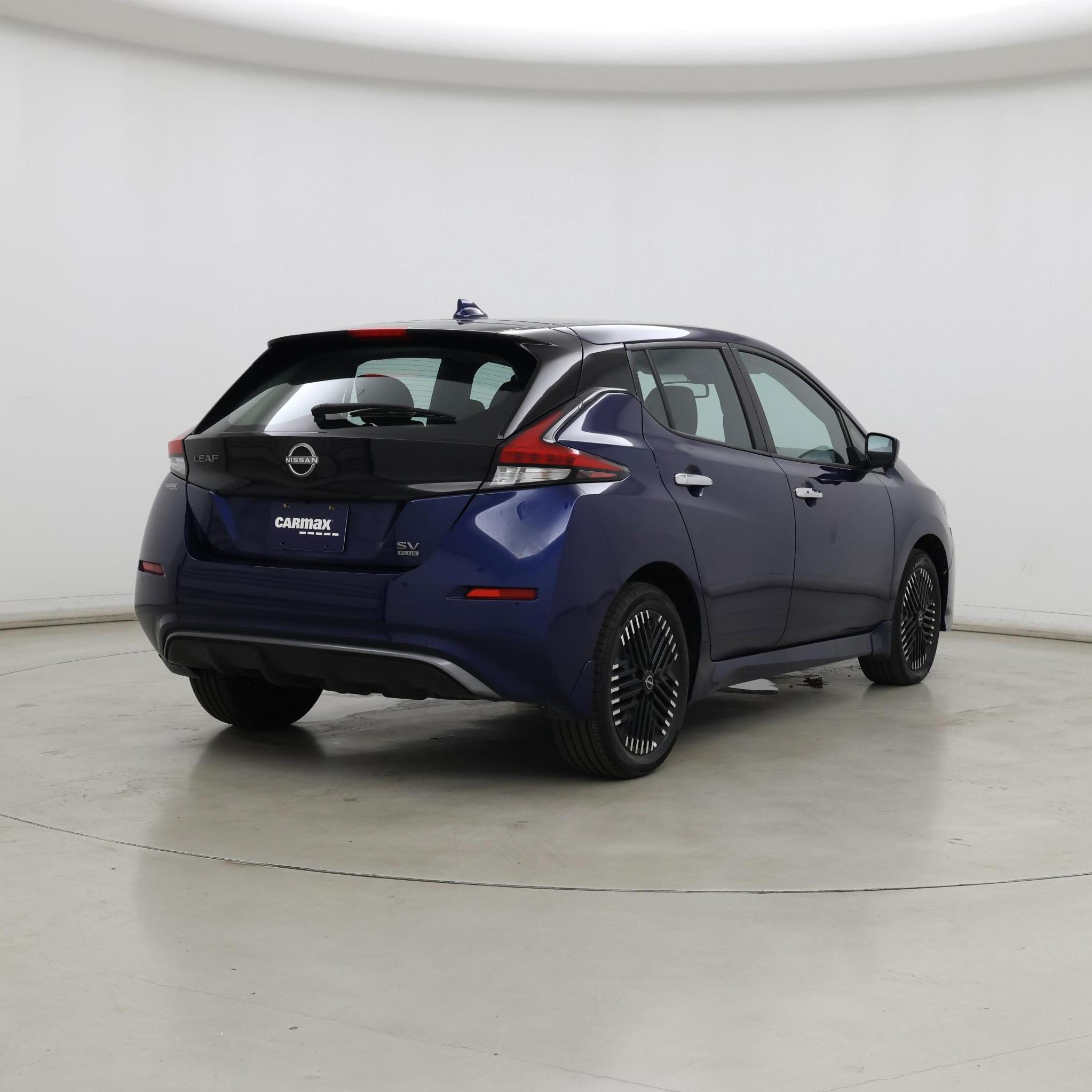 Thumbnail: 2023 Nissan Leaf - 8