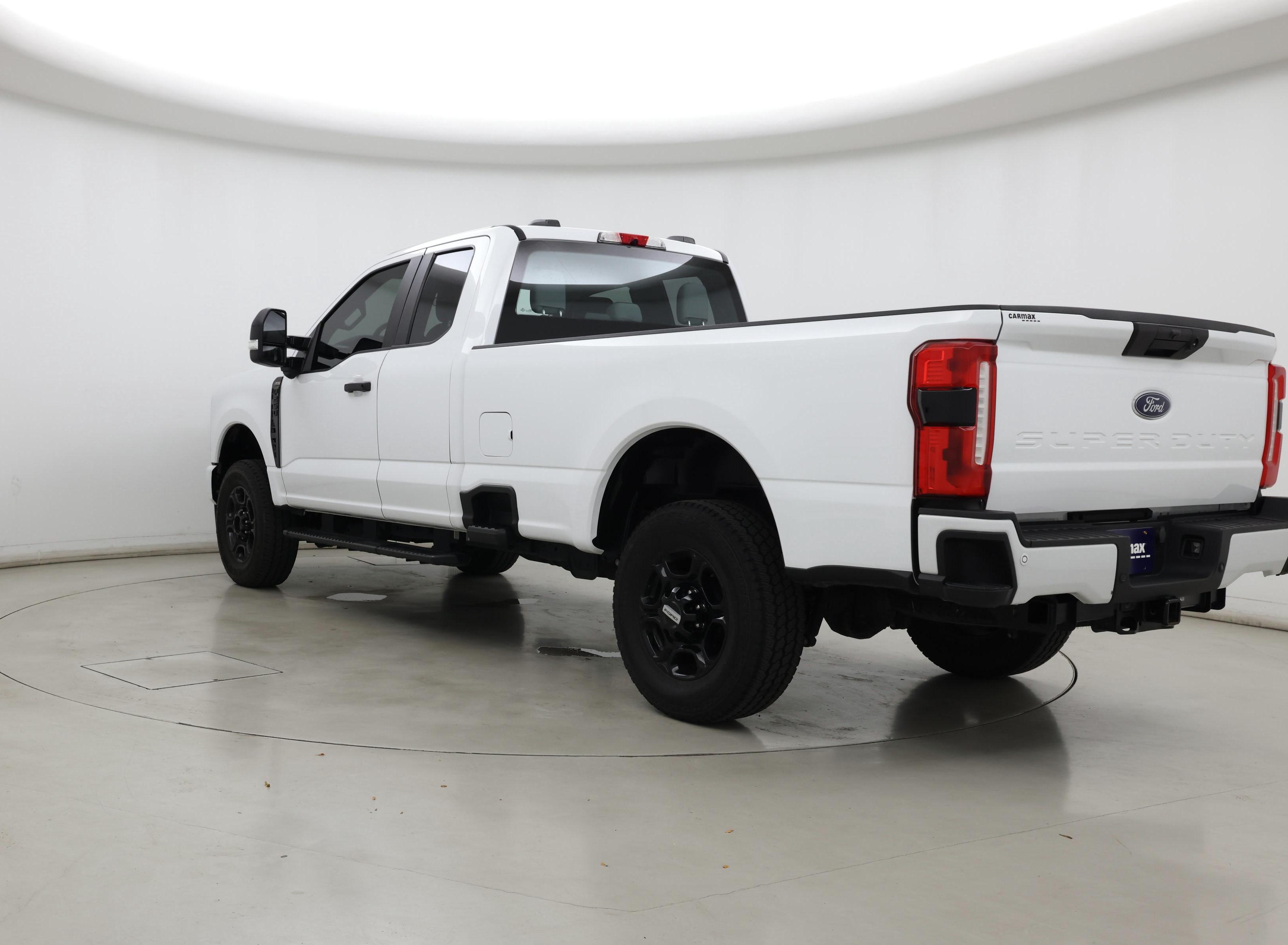 Thumbnail: 2023 Ford F-250 - 2