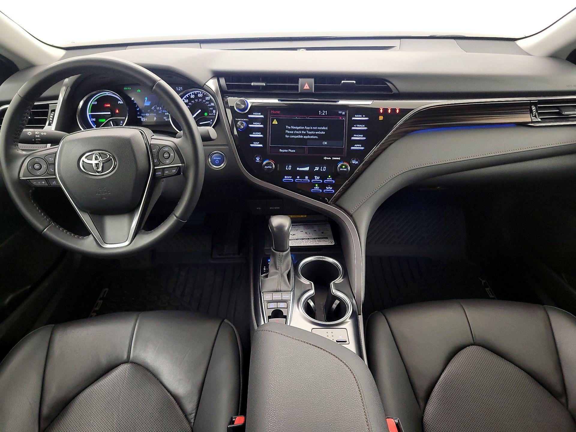 Thumbnail: 2020 Toyota Camry - 9