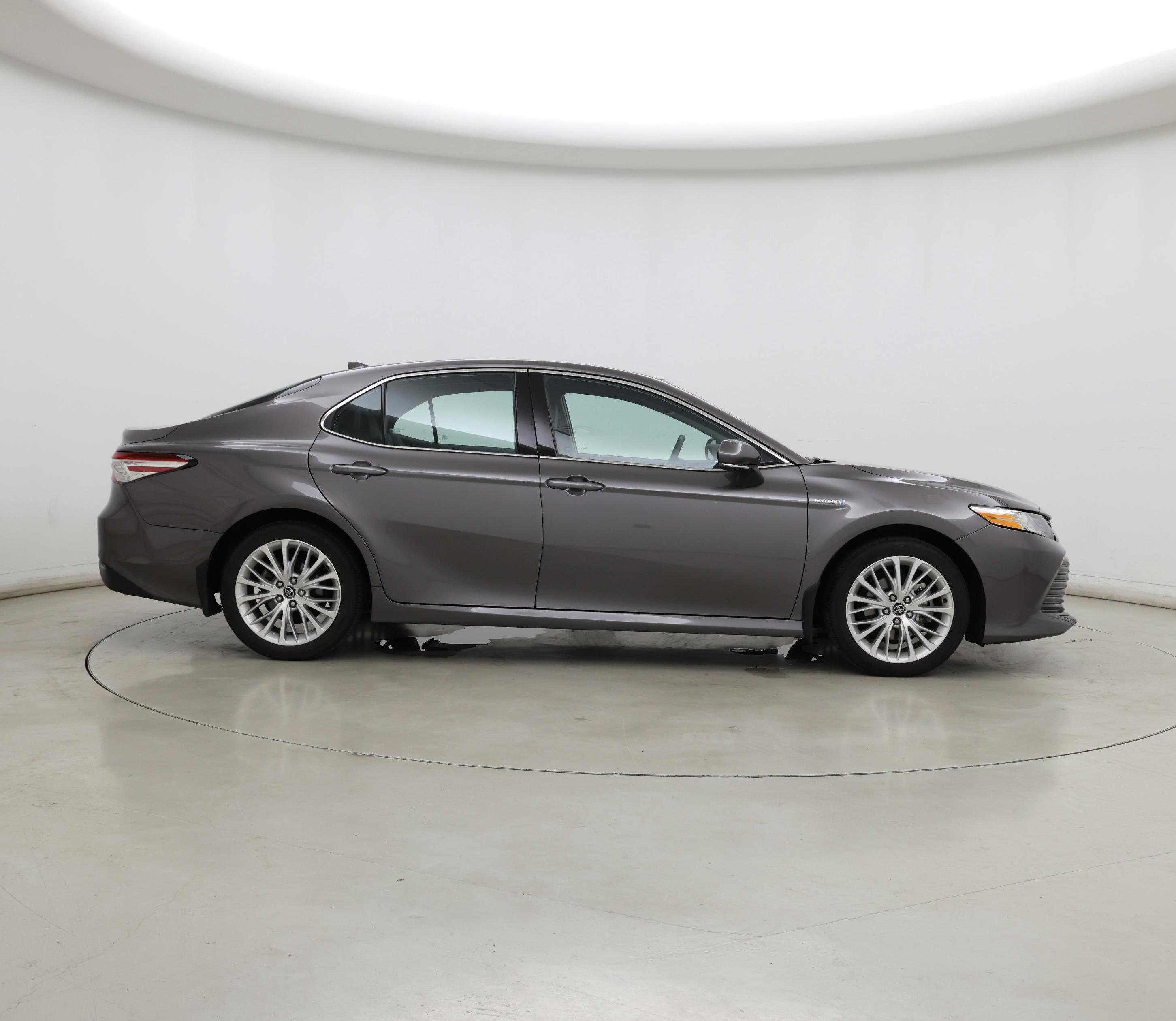 Thumbnail: 2020 Toyota Camry - 7