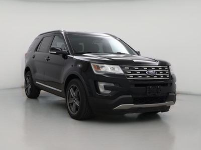 Black 2016 Ford Explorer XLT