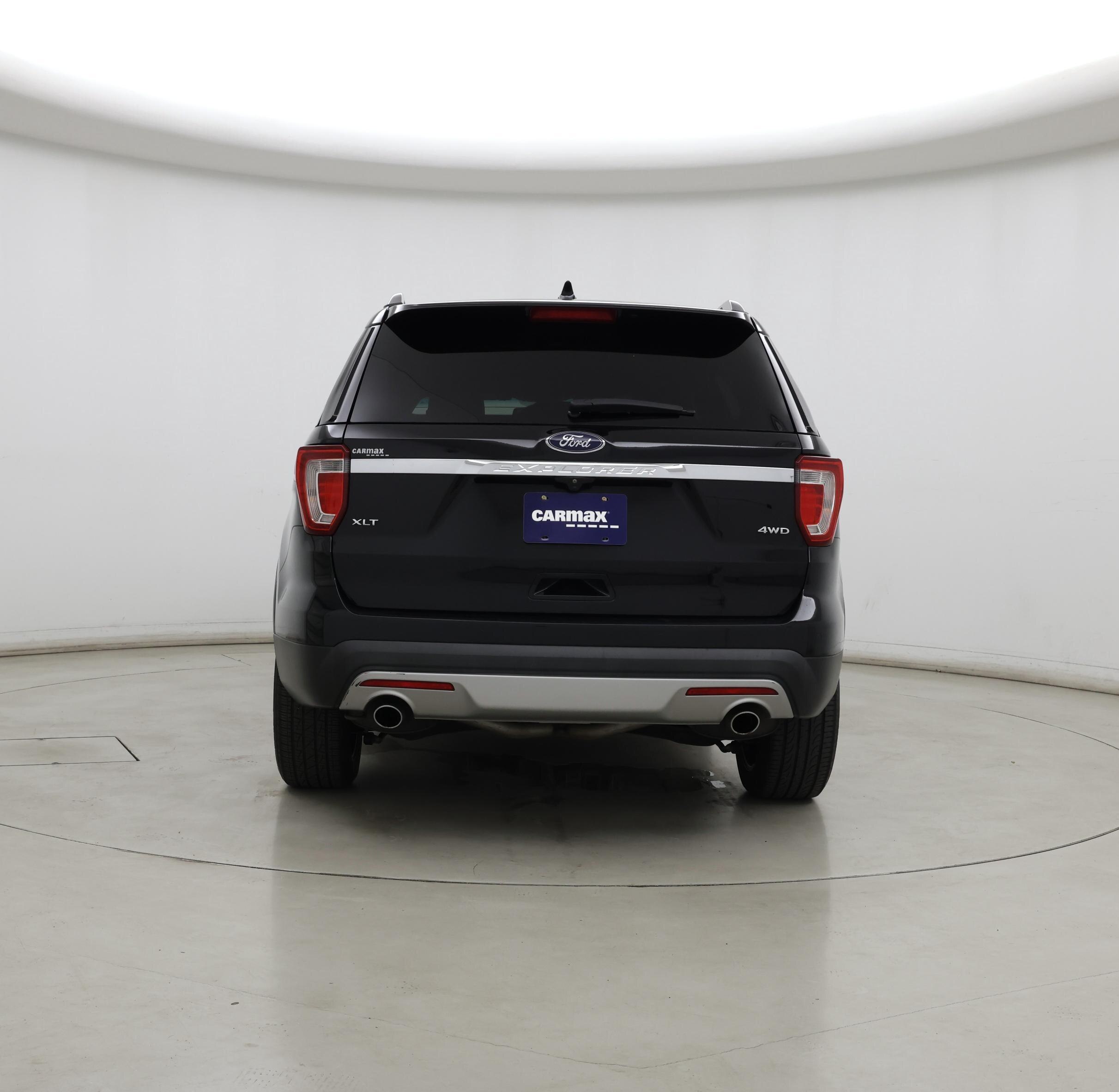 Thumbnail: 2016 Ford Explorer - 6