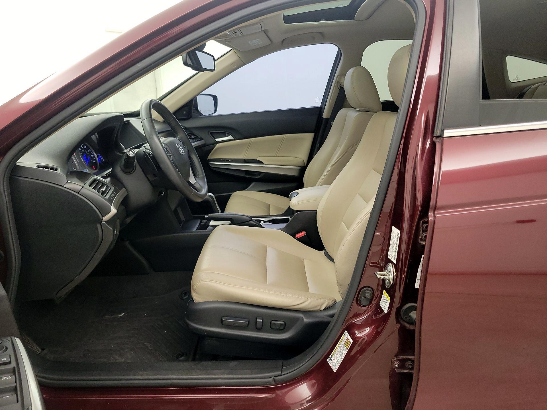 Thumbnail: 2015 Honda Accord Crosstour - 11