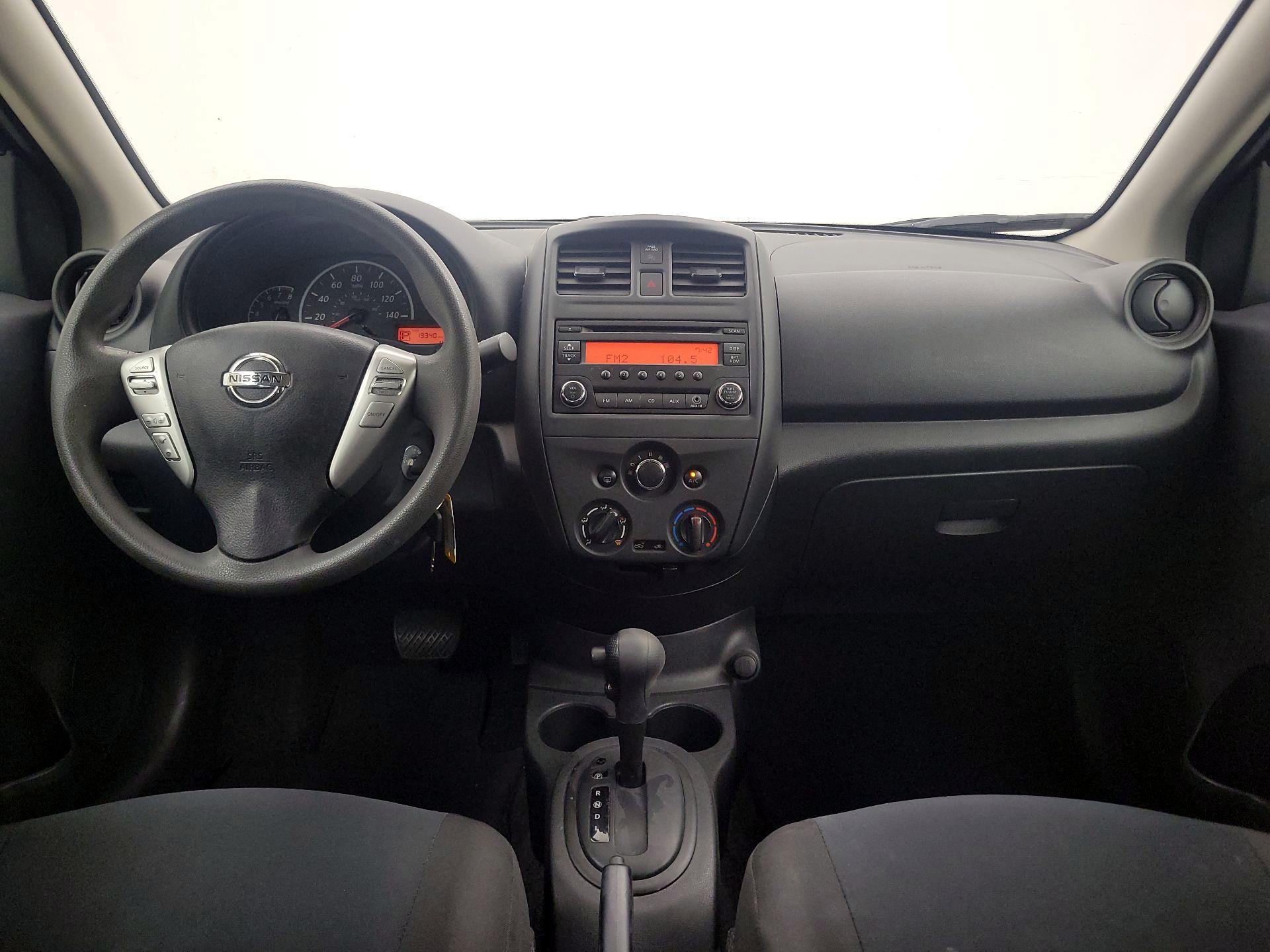Thumbnail: 2018 Nissan Versa - 9