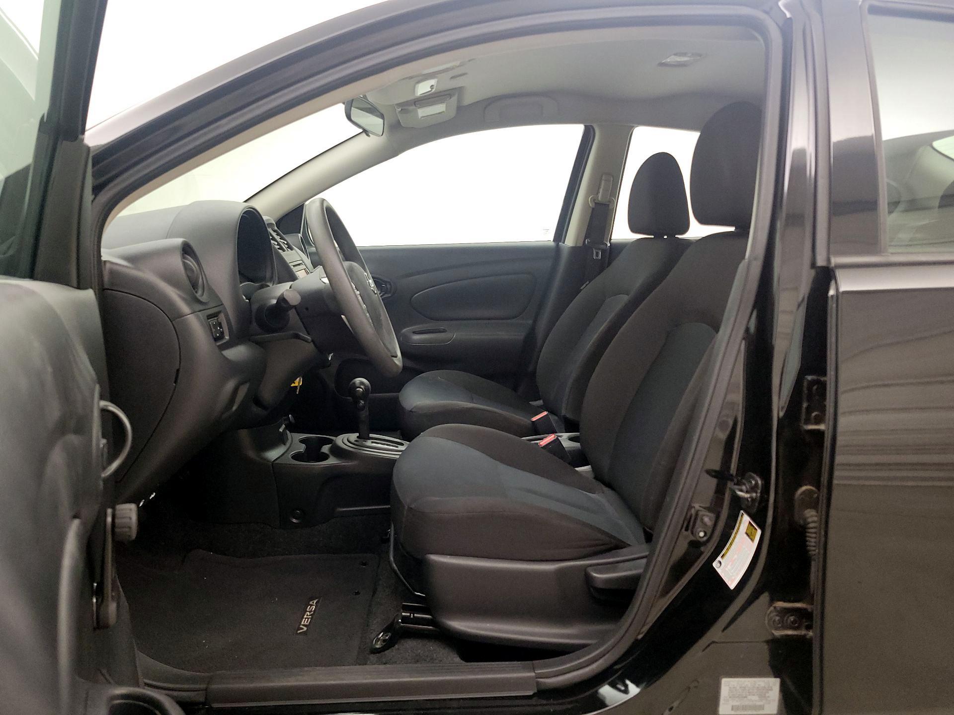 Thumbnail: 2018 Nissan Versa - 11