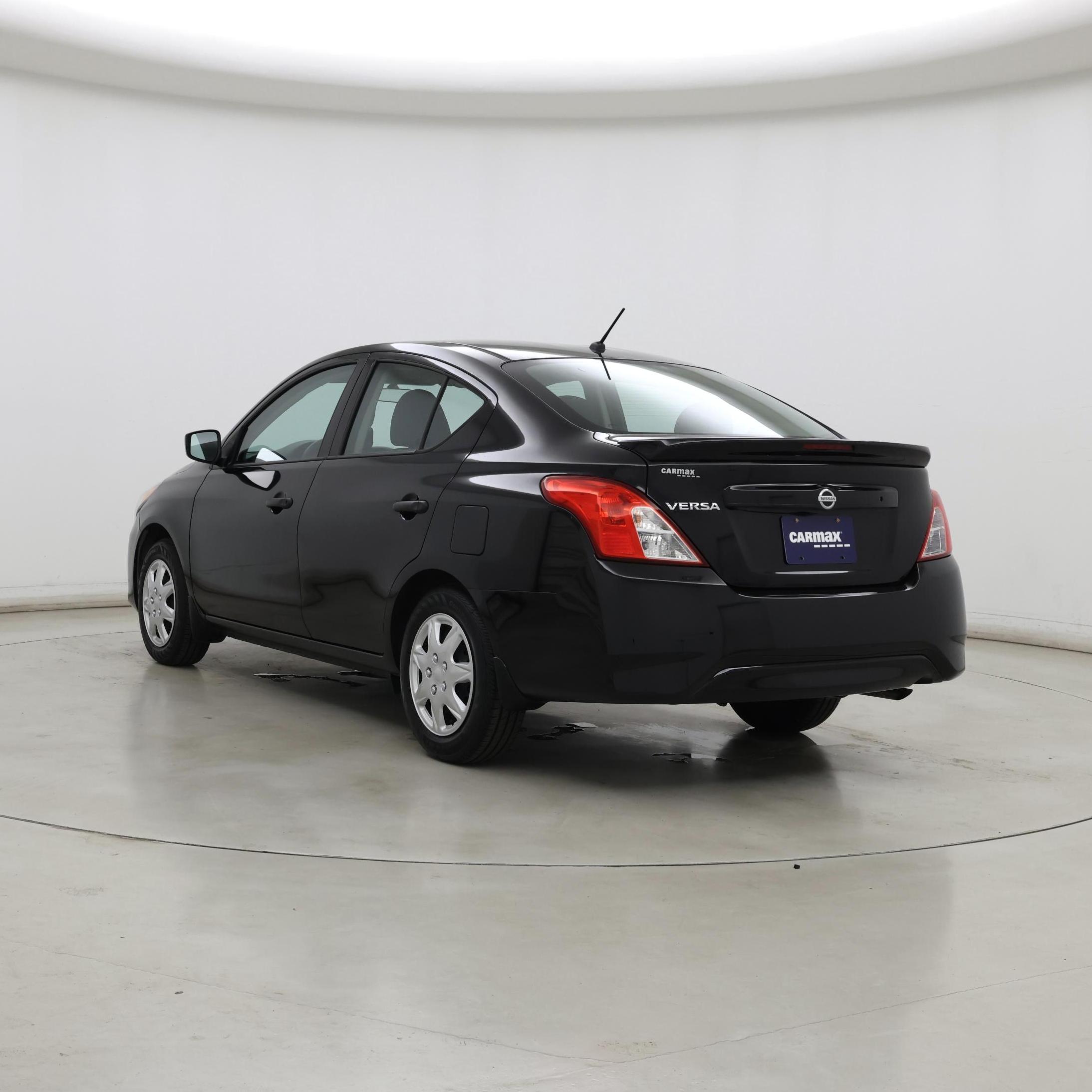 Thumbnail: 2018 Nissan Versa - 2