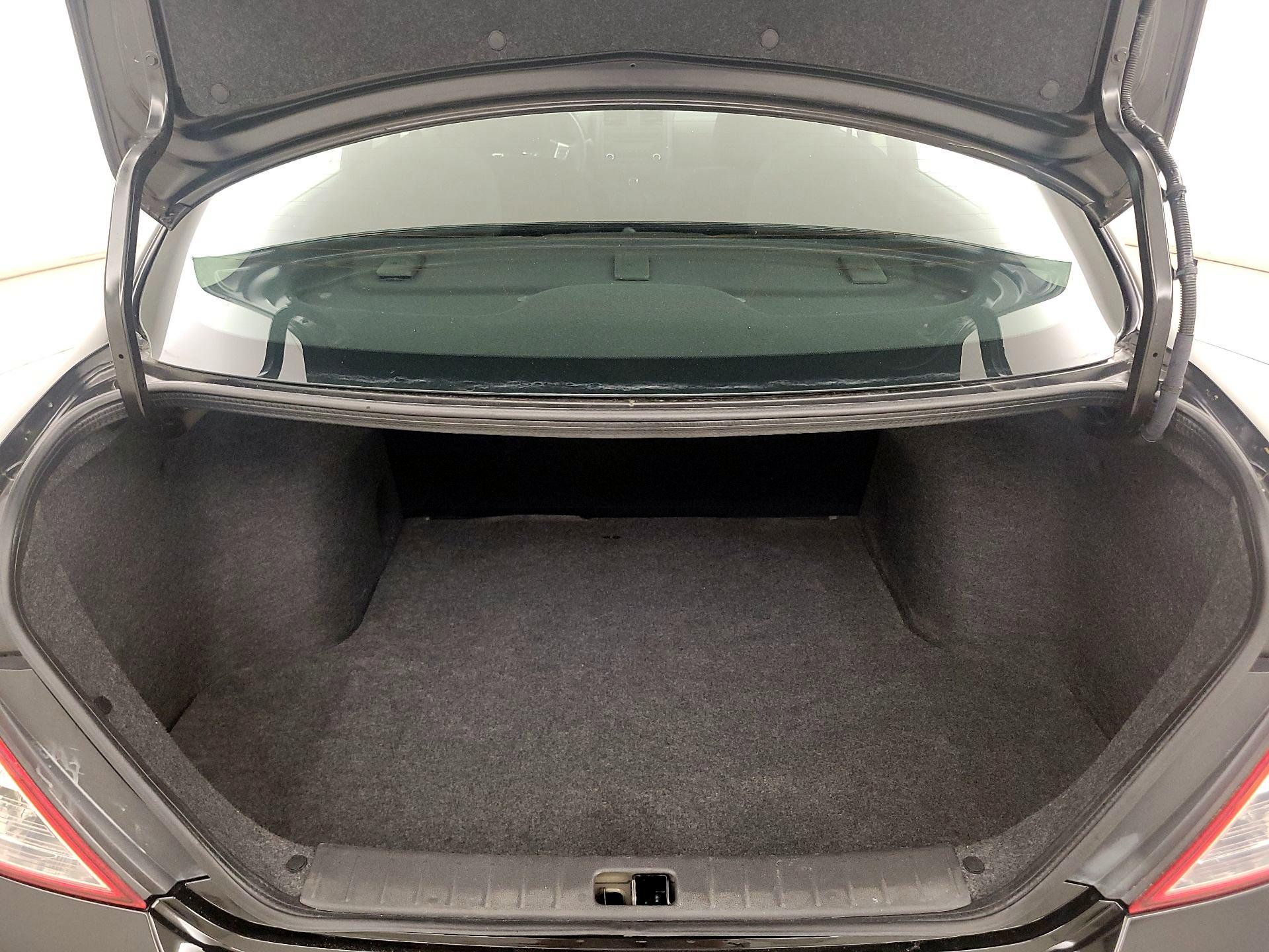 Thumbnail: 2018 Nissan Versa - 19