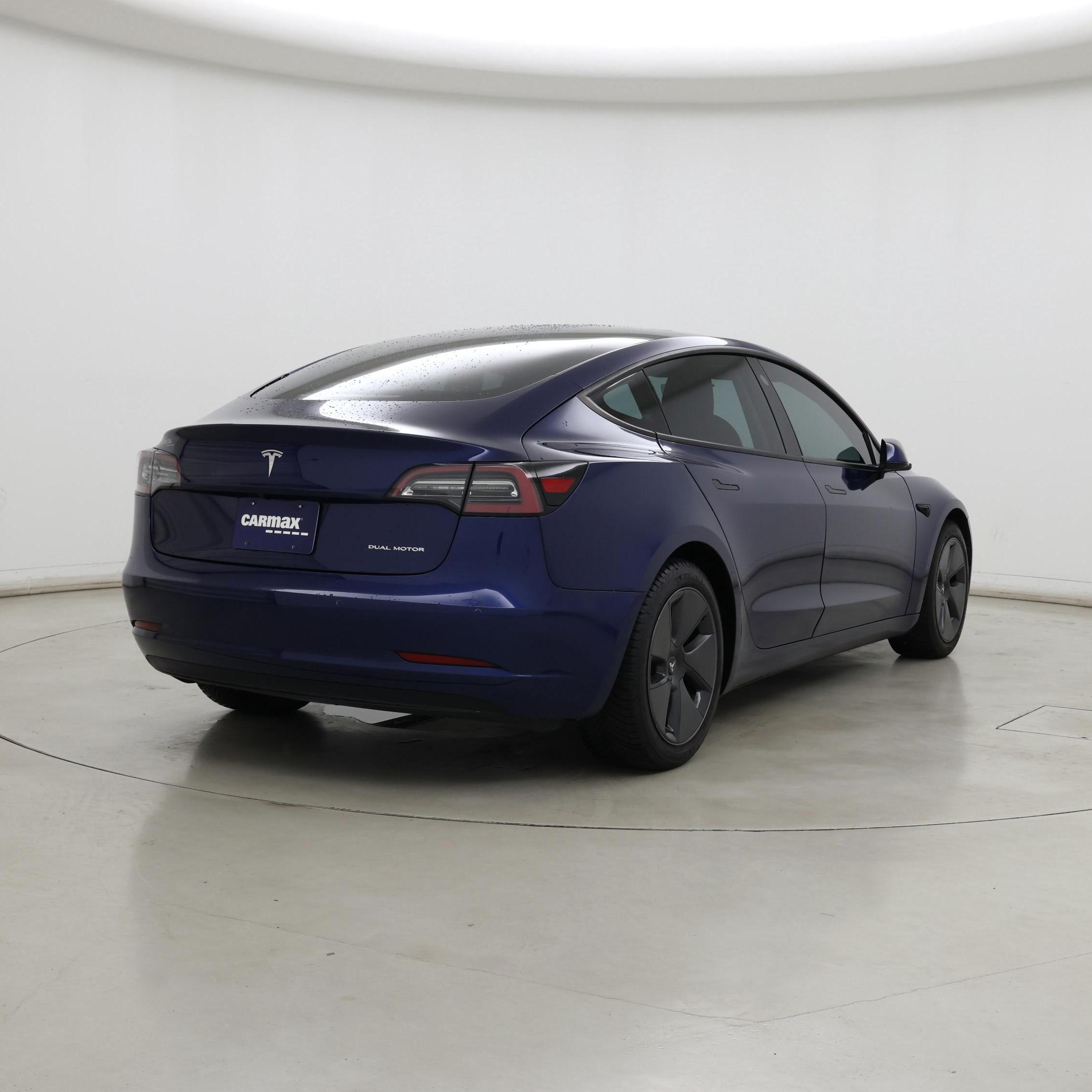 Thumbnail: 2021 Tesla Model 3 - 8