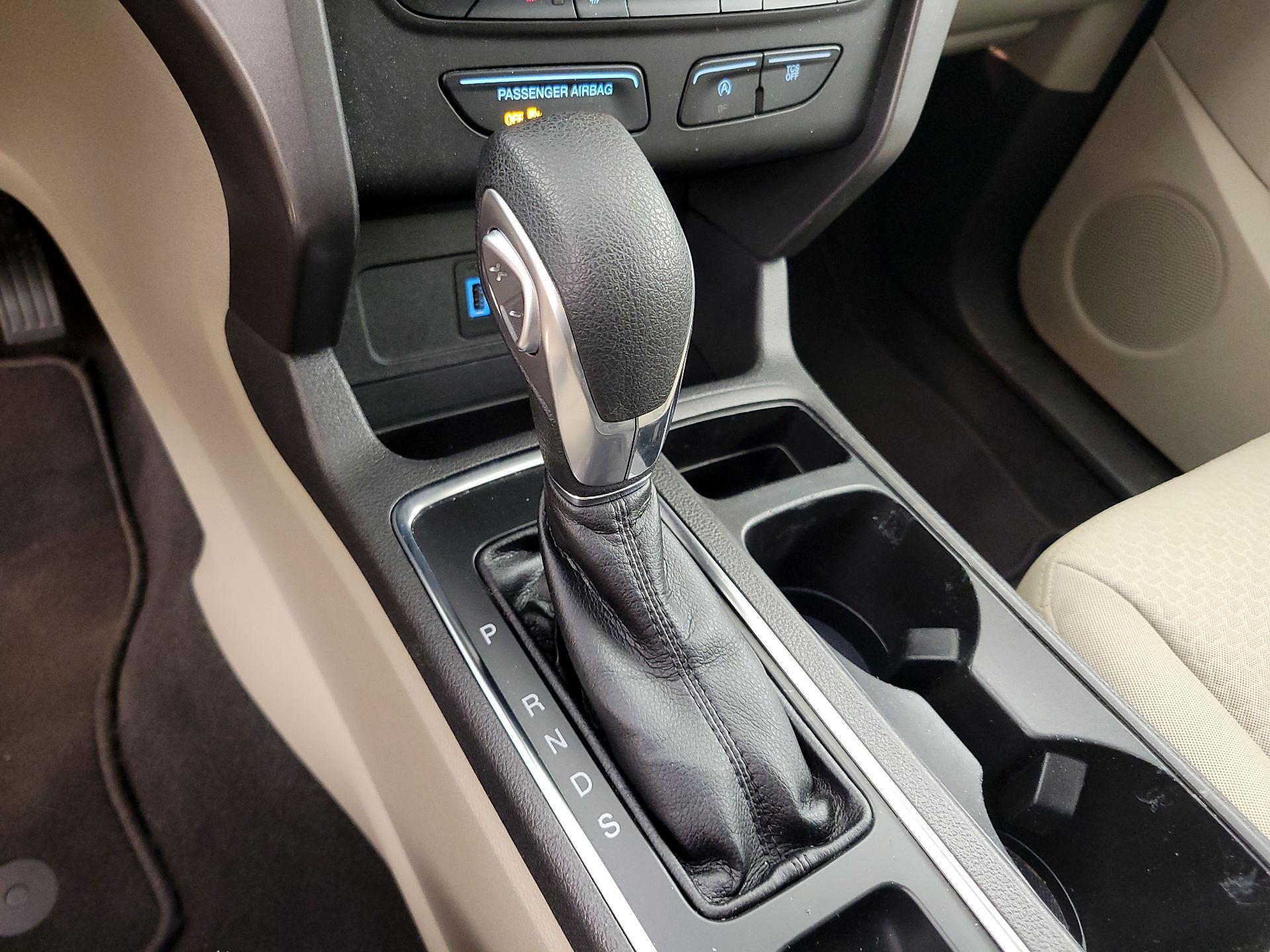 Thumbnail: 2019 Ford Escape - 17