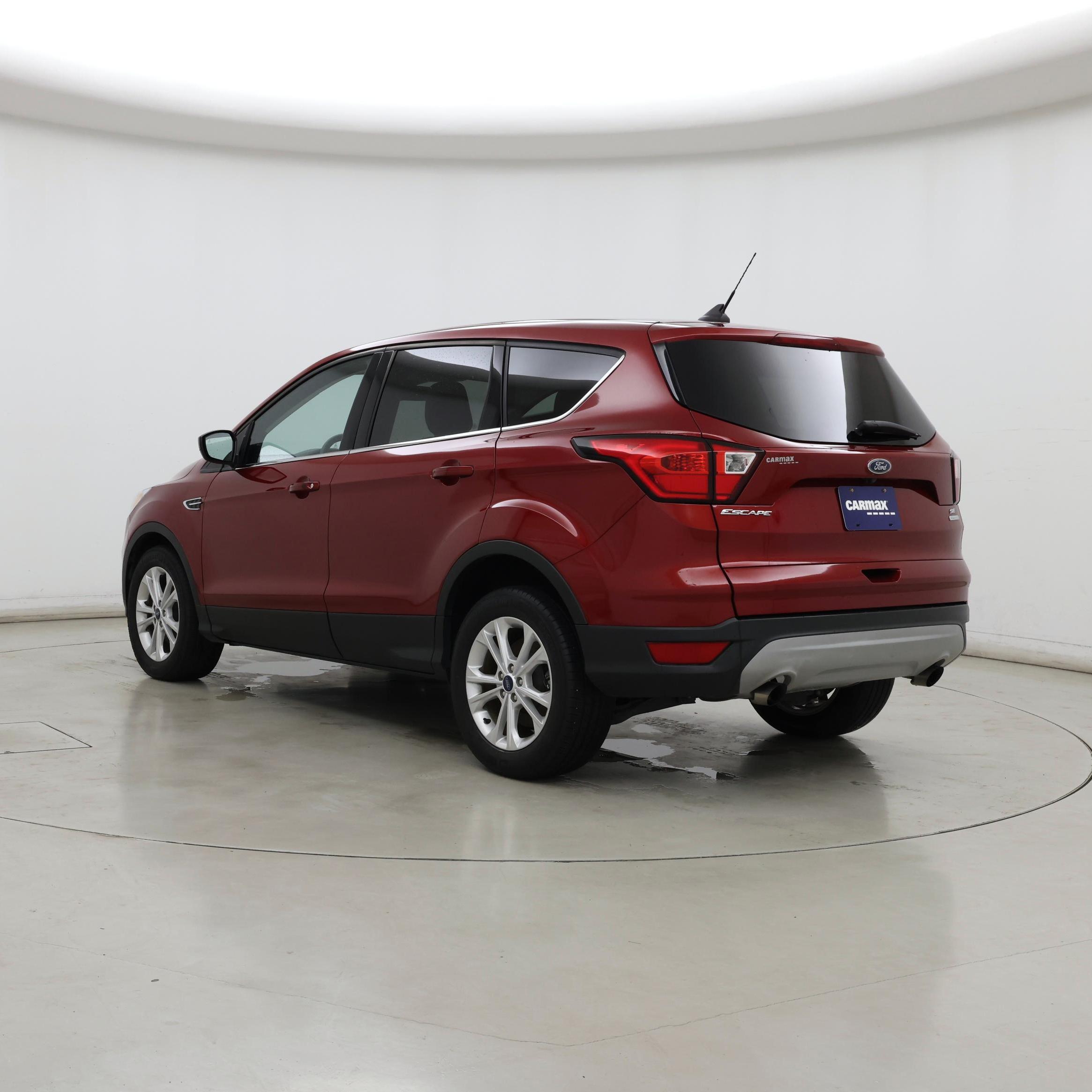 Thumbnail: 2019 Ford Escape - 2