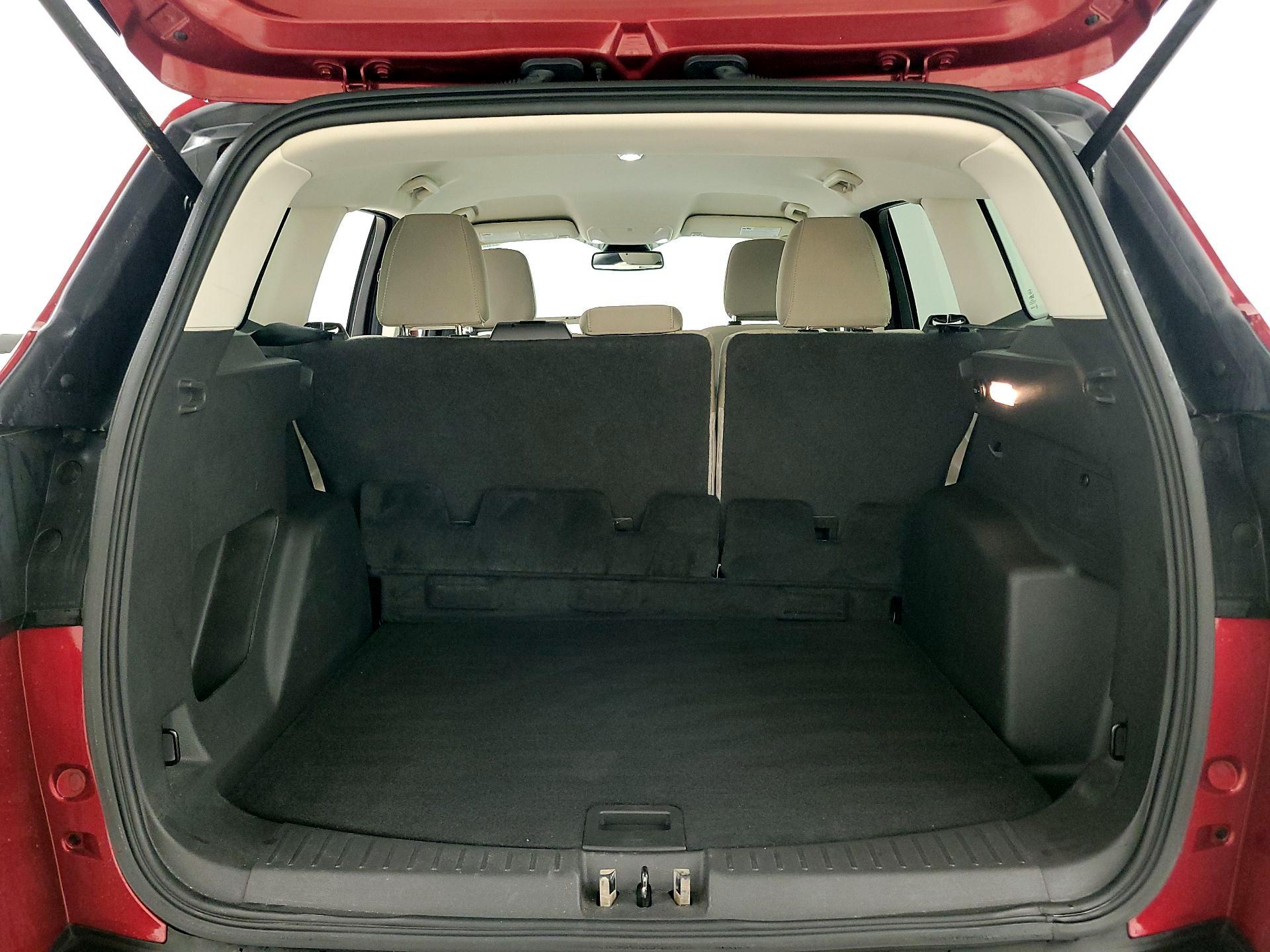 Thumbnail: 2019 Ford Escape - 20