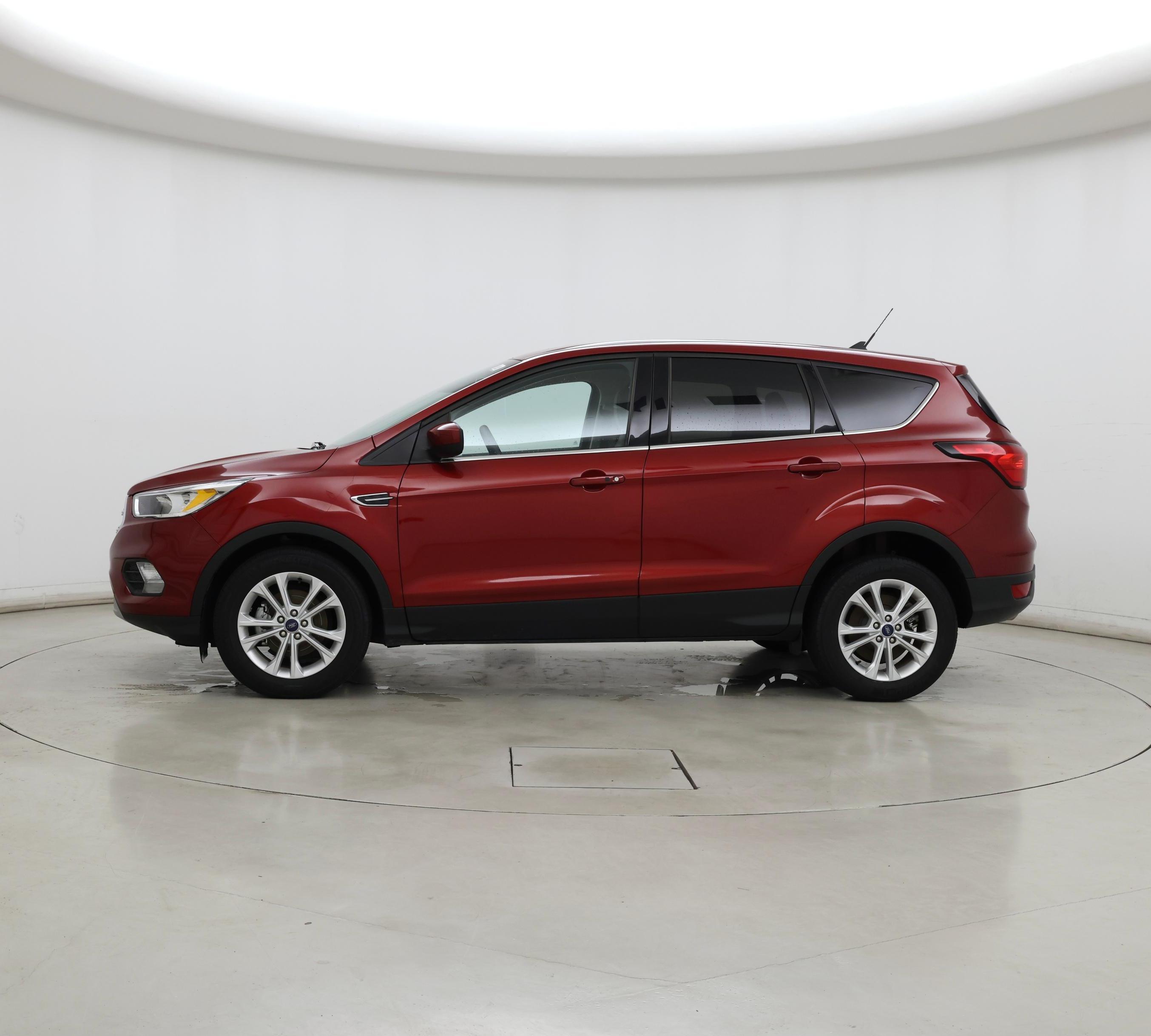 Thumbnail: 2019 Ford Escape - 3
