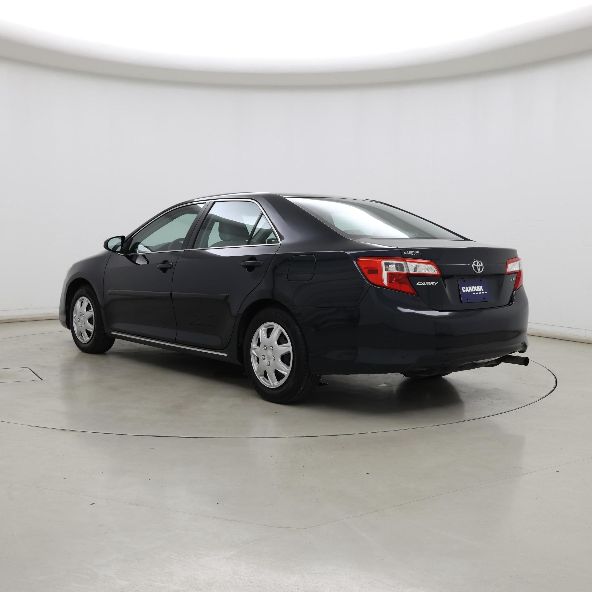 Thumbnail: 2014 Toyota Camry - 2