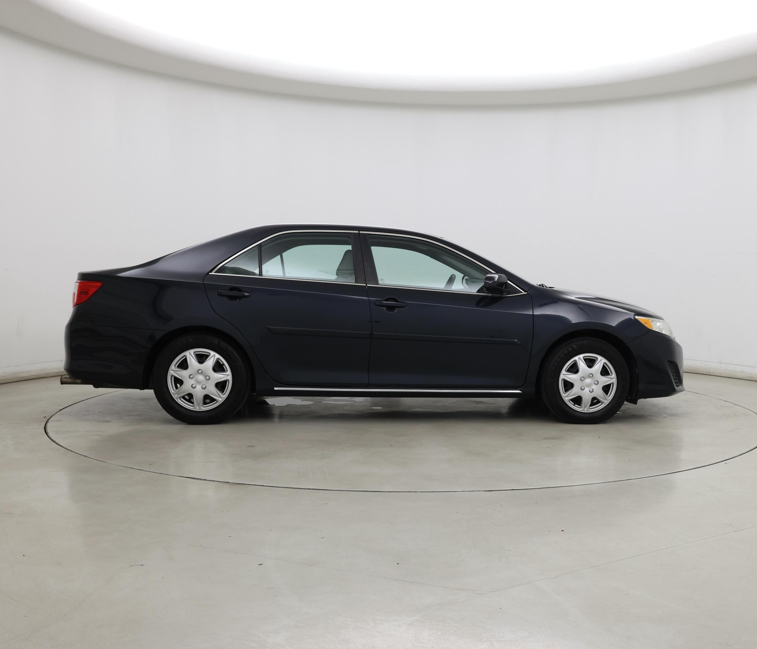 Thumbnail: 2014 Toyota Camry - 7