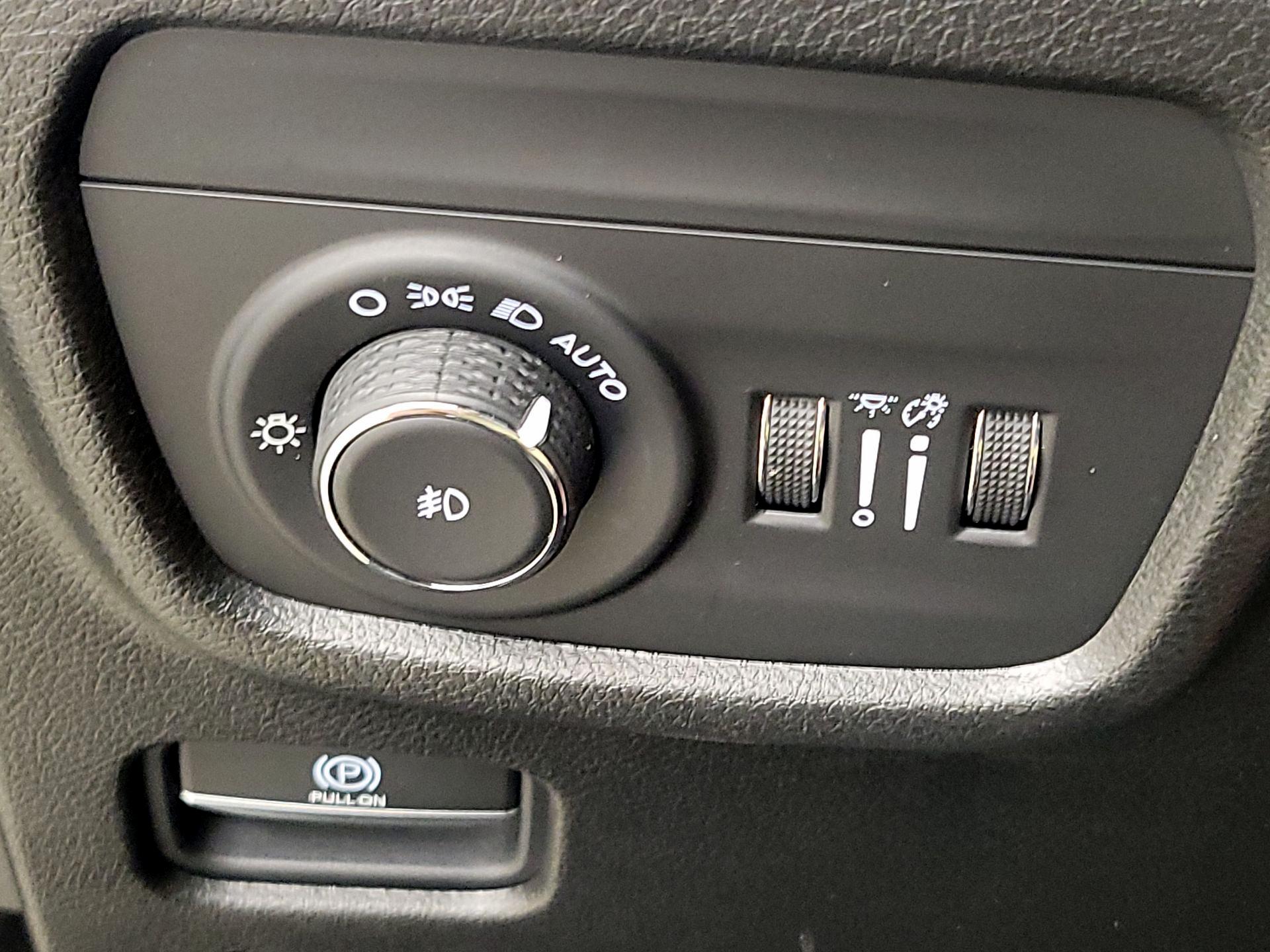 Thumbnail: 2021 Jeep Grand Cherokee L - 13