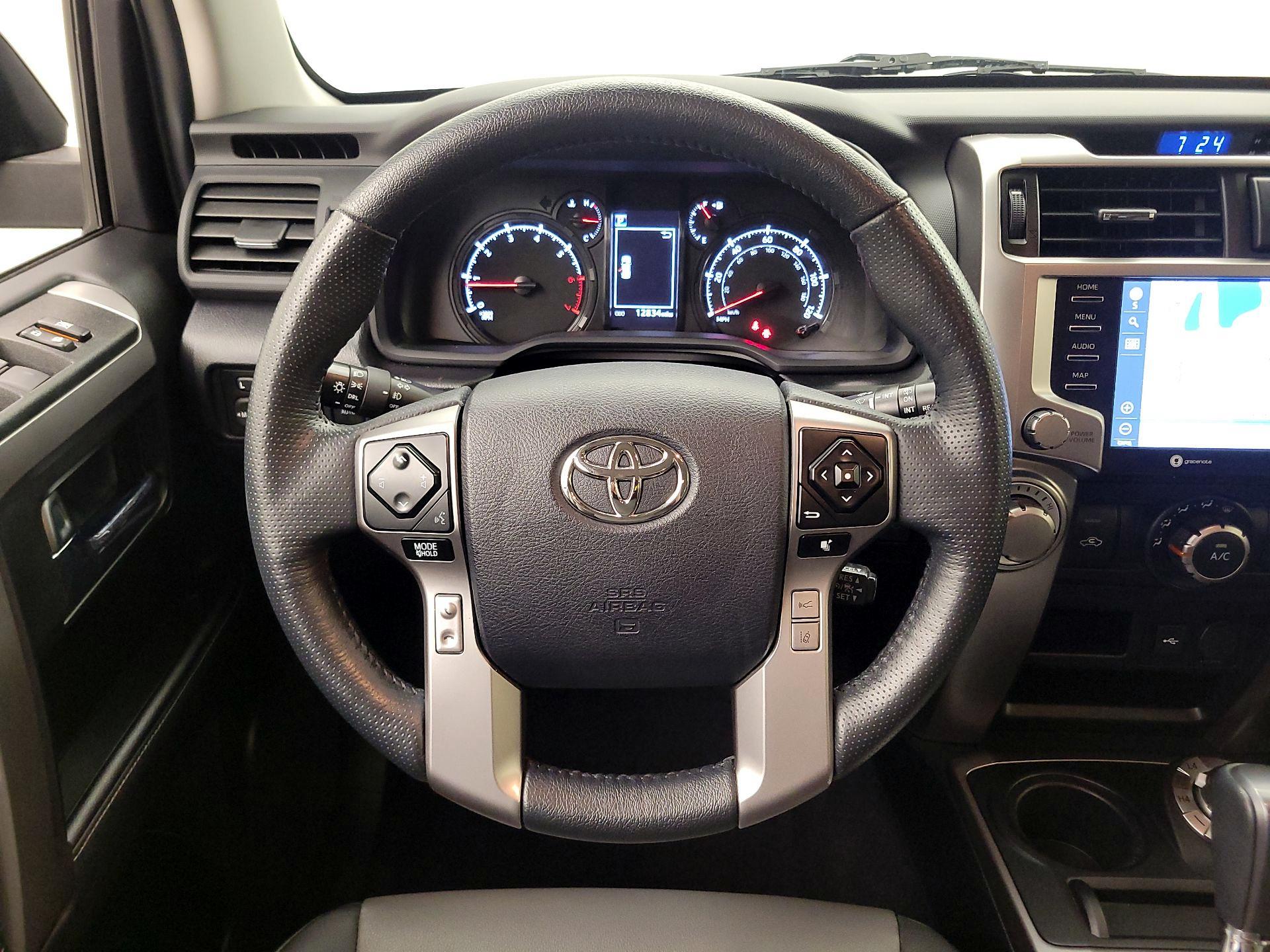 Thumbnail: 2024 Toyota 4Runner - 10