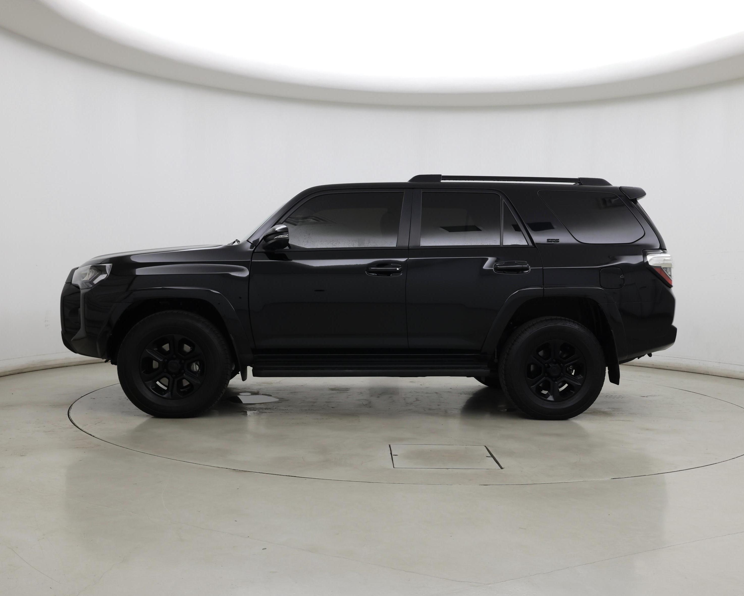 Thumbnail: 2024 Toyota 4Runner - 3