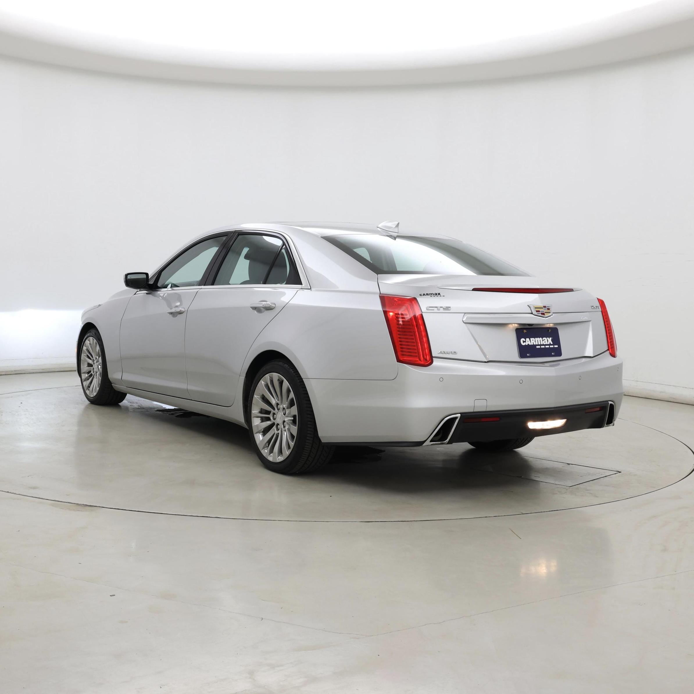 Thumbnail: 2019 Cadillac CTS - 2