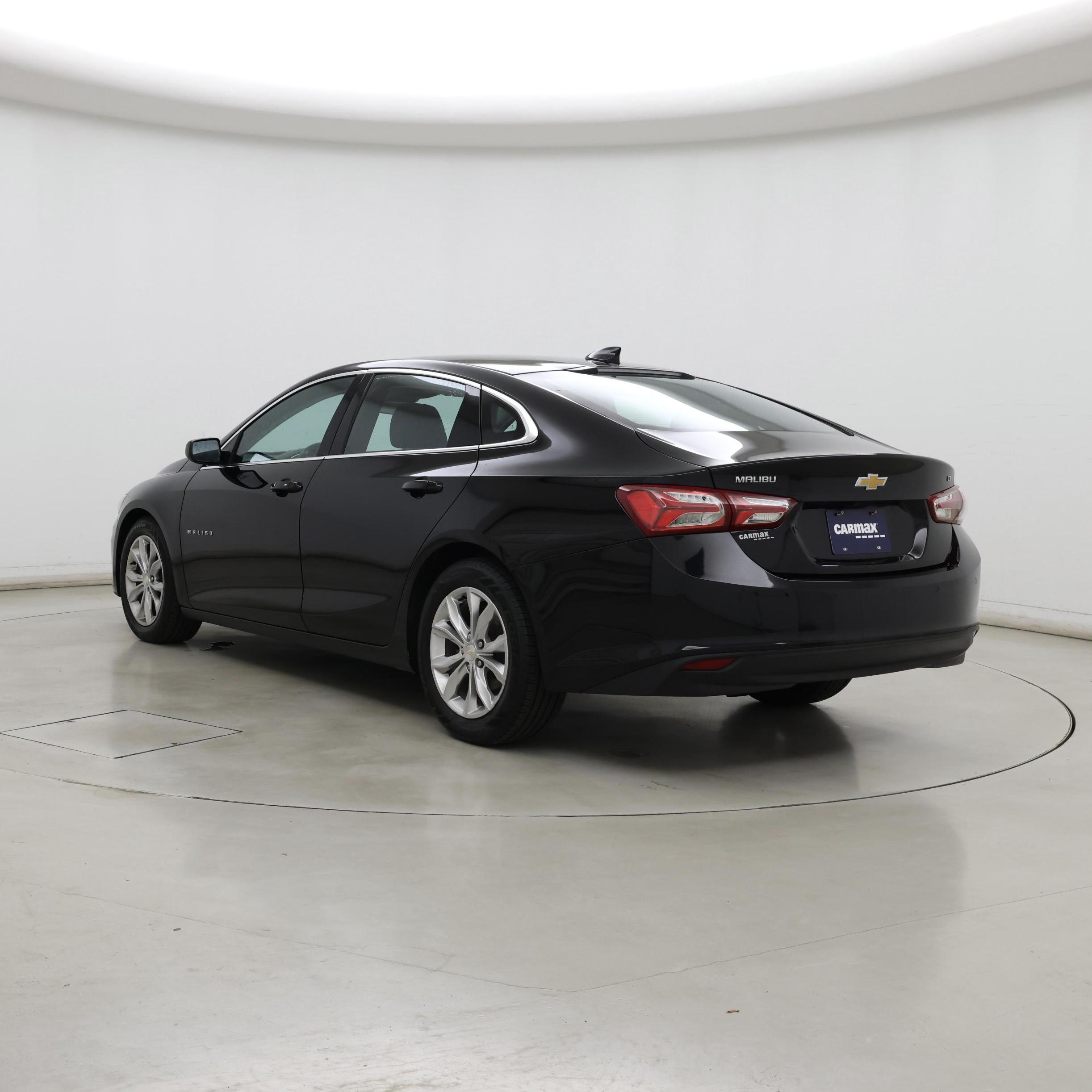 Thumbnail: 2021 Chevrolet Malibu - 2