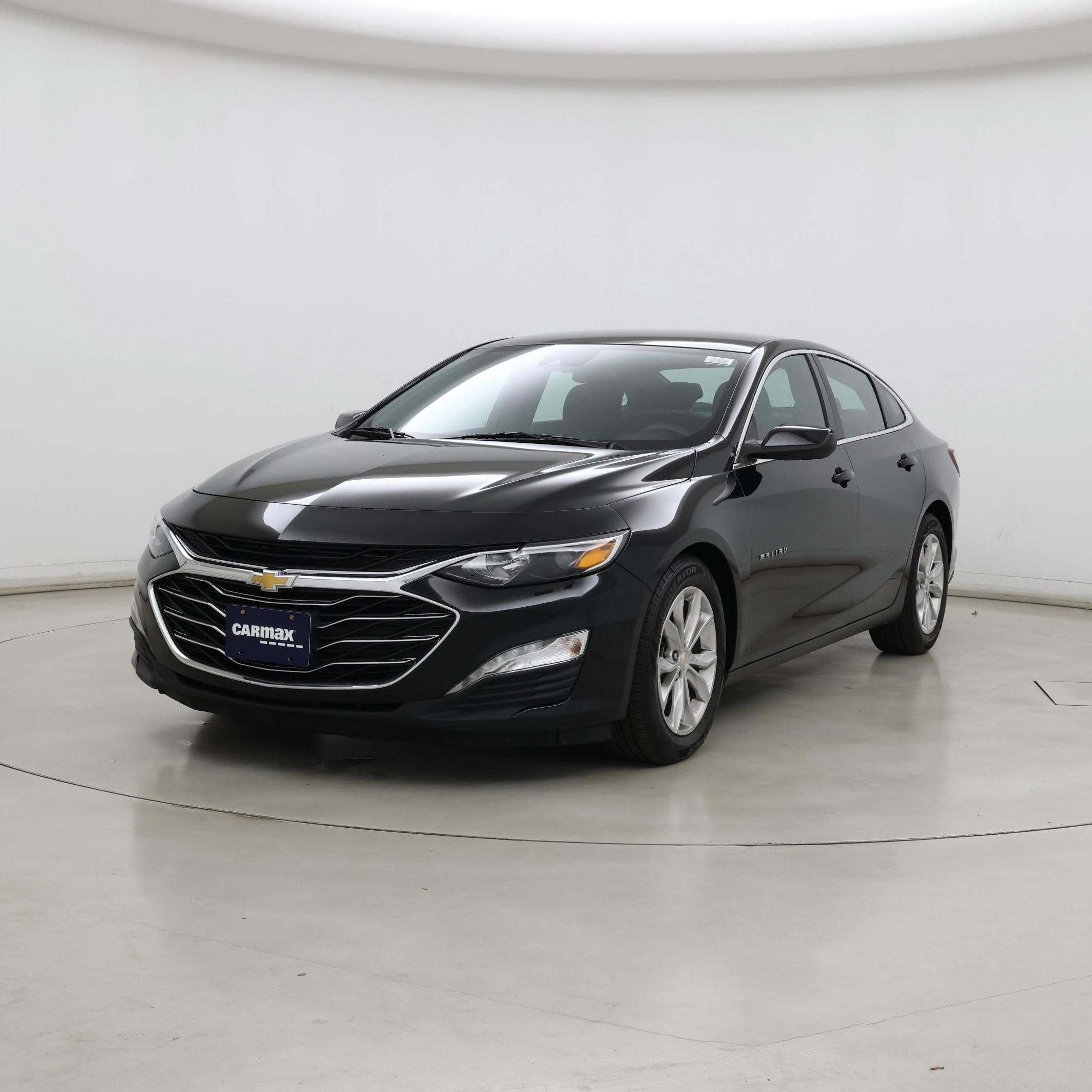 Thumbnail: 2021 Chevrolet Malibu - 4