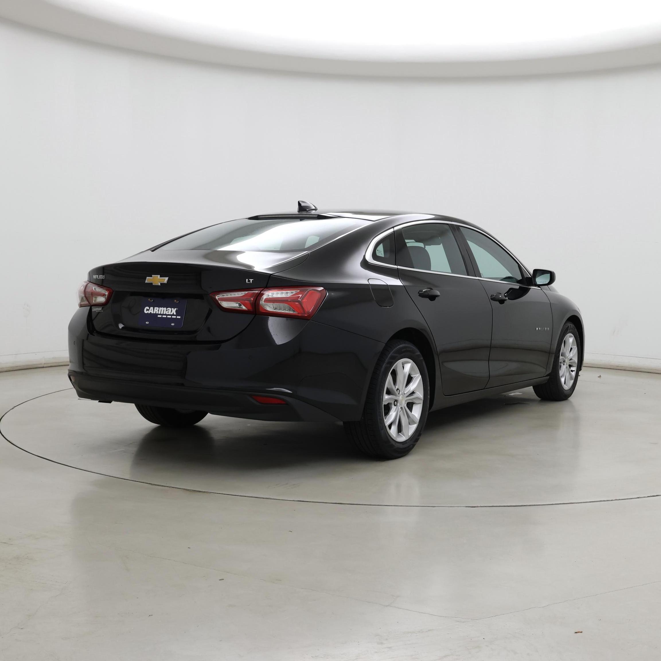 Thumbnail: 2021 Chevrolet Malibu - 8