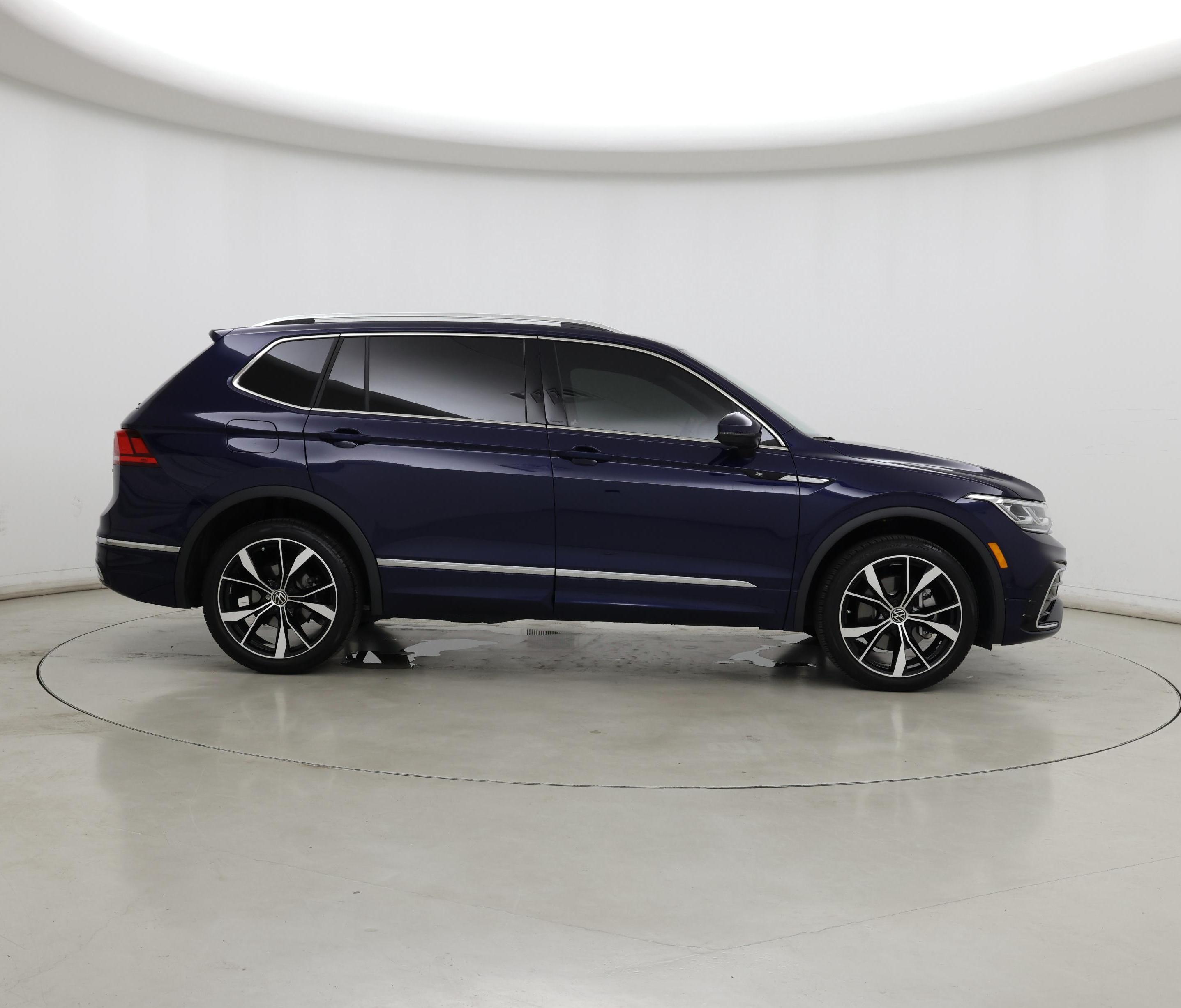 Thumbnail: 2024 Volkswagen Tiguan - 7
