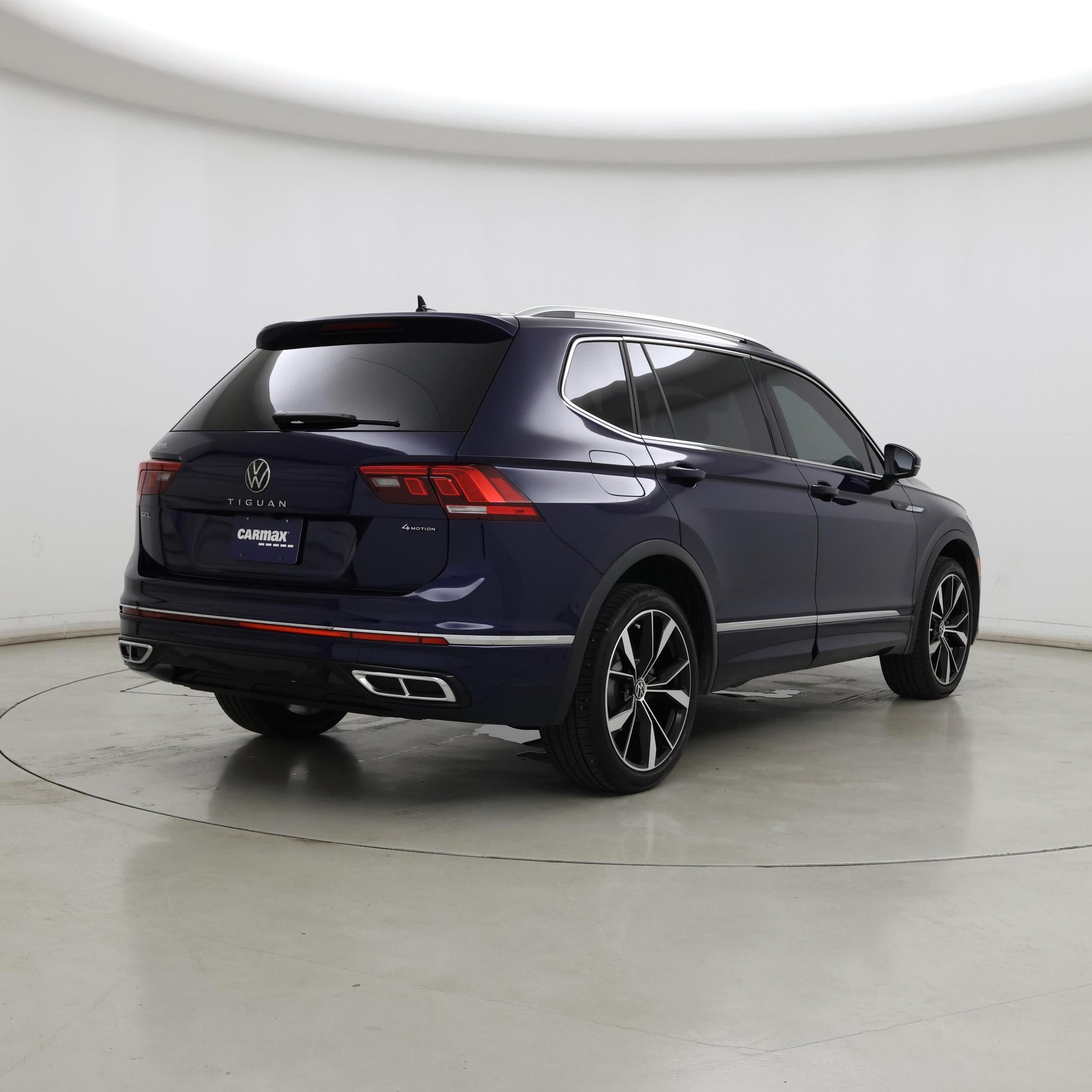 Thumbnail: 2024 Volkswagen Tiguan - 8