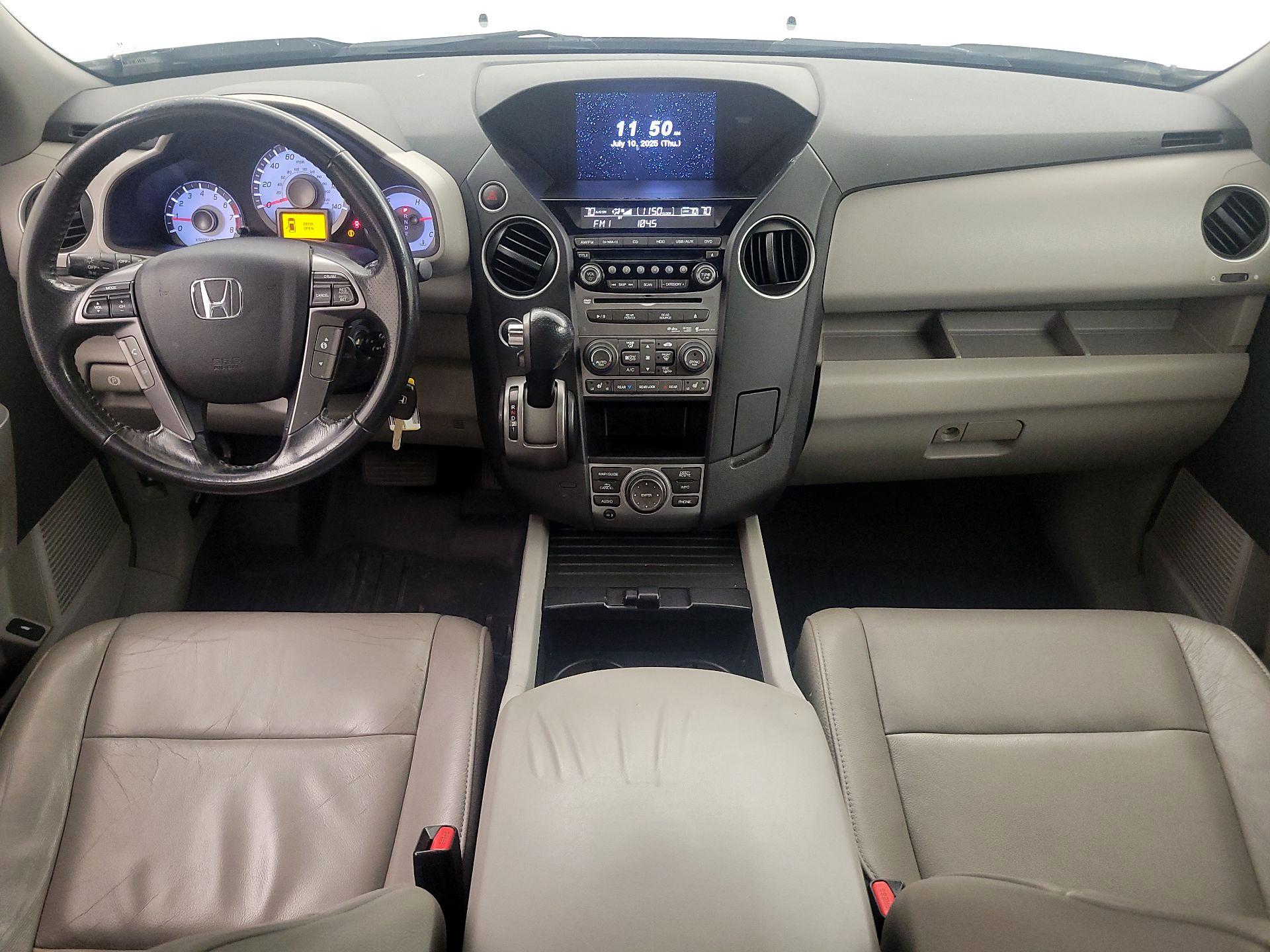 Thumbnail: 2013 Honda Pilot - 9