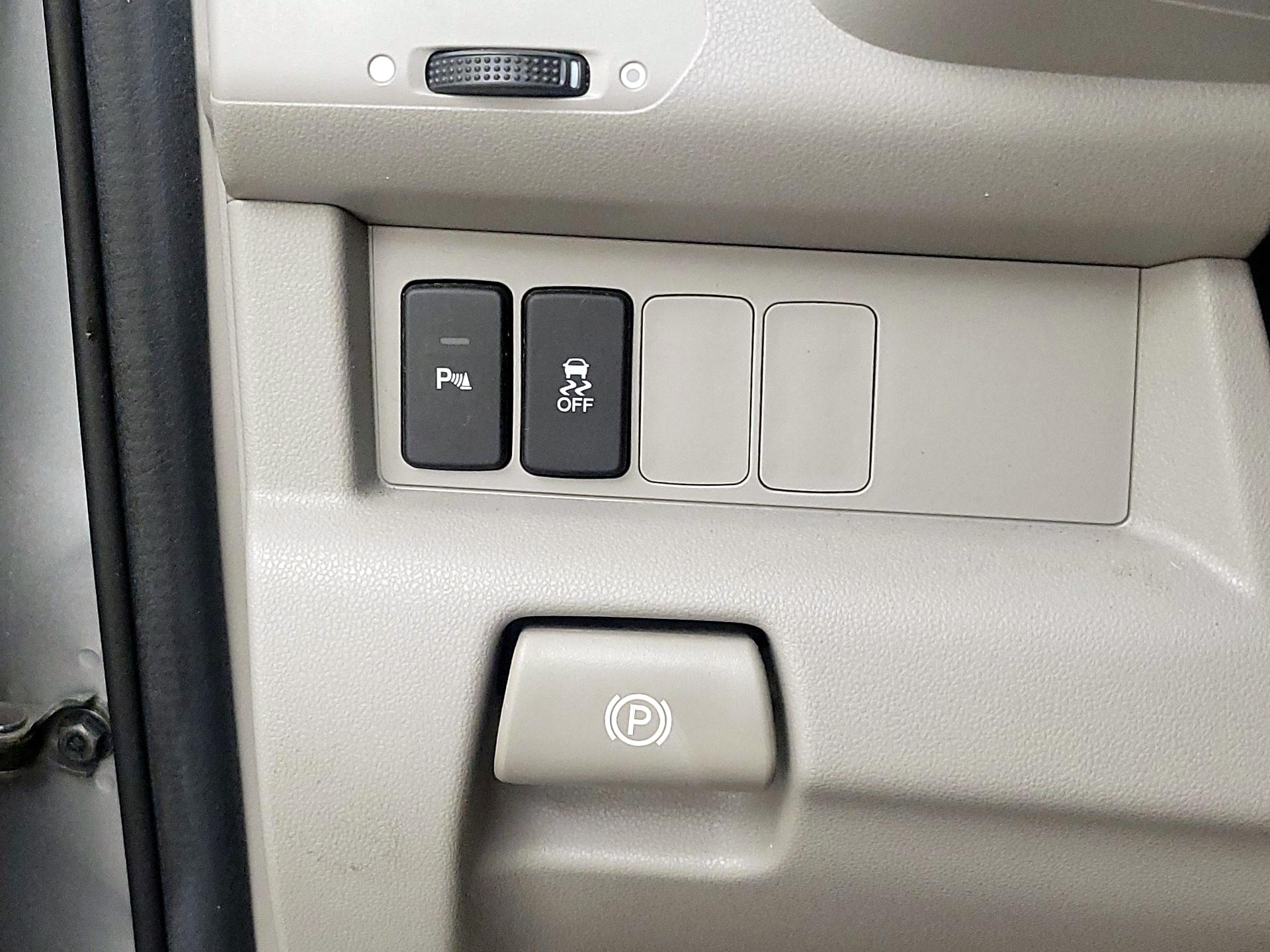 Thumbnail: 2013 Honda Pilot - 13