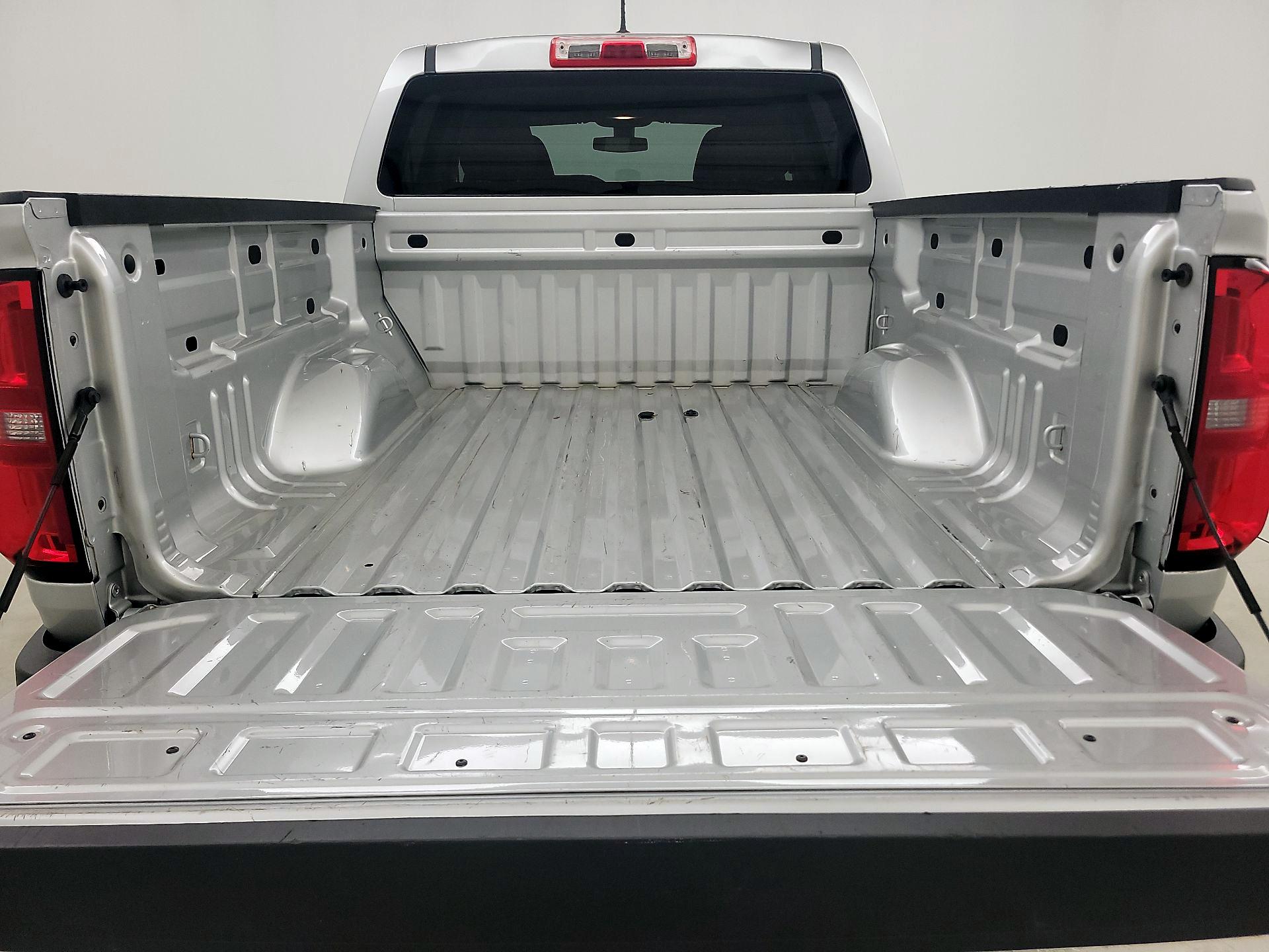 Thumbnail: 2018 Chevrolet Colorado - 20
